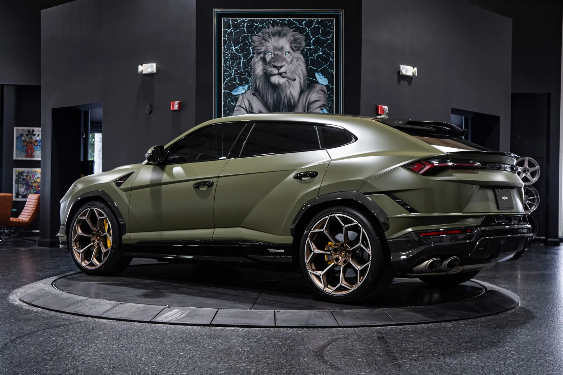 mph002_3988339254_Used_2023_Lamborghini_Urus_Performante_FACTORY_MATTE_322297_MSRP_1764030980_6888cf0a42
