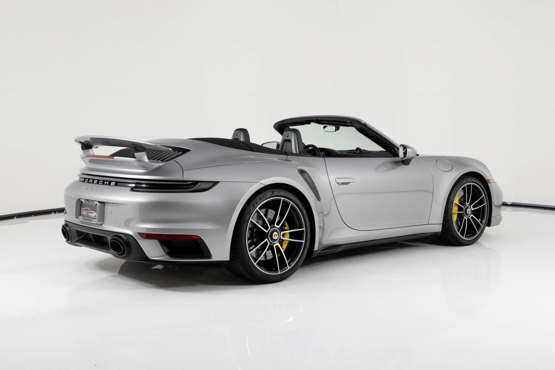 mph002_3989915635_Used_2022_Porsche_911_Turbo_S_1764184608_0deb979116
