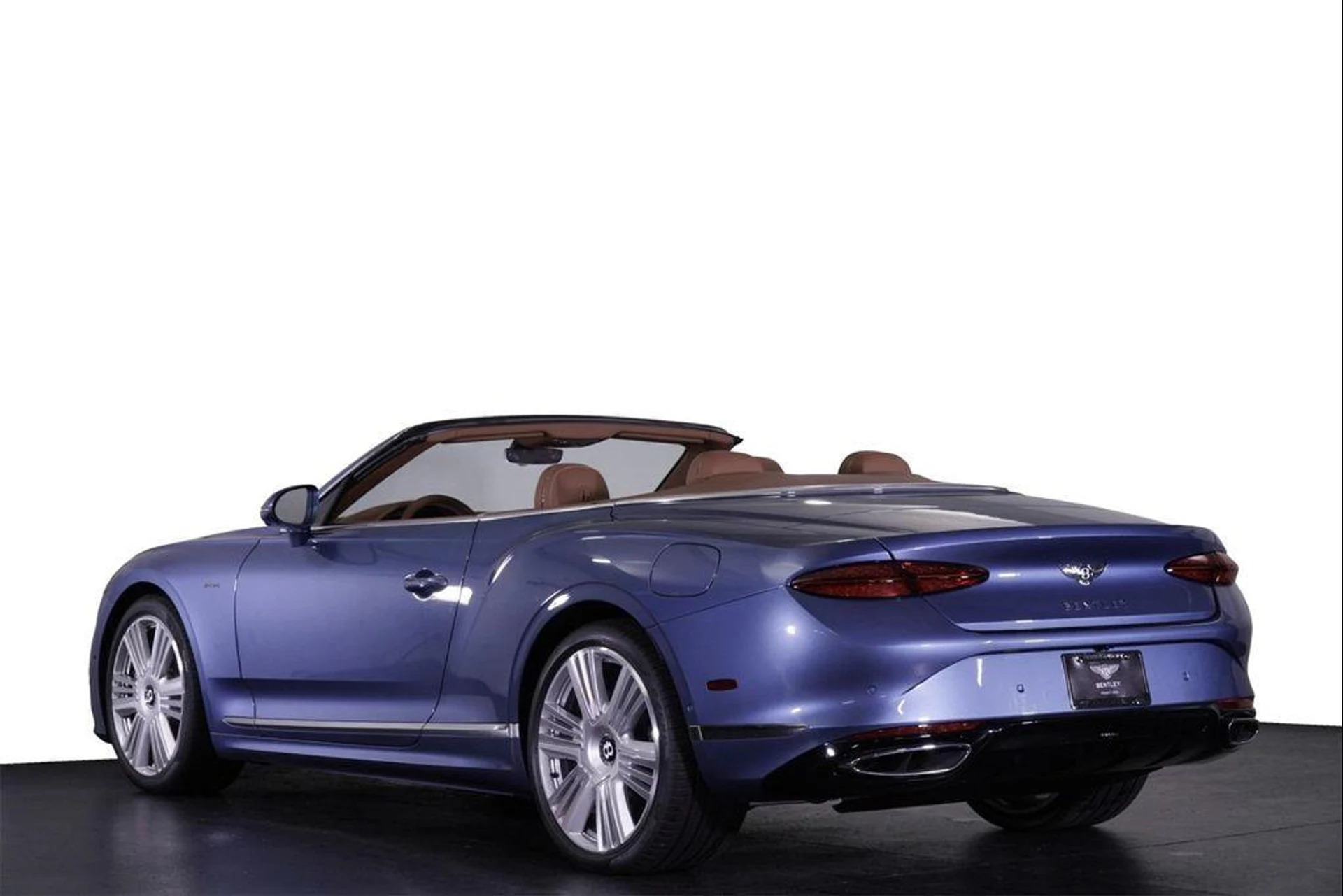 mph002_400696875_Ec_Xl7_Ybn_R_Clv_OV_8u_Ec_Pw_KKC_0_L4_452bec4f6b