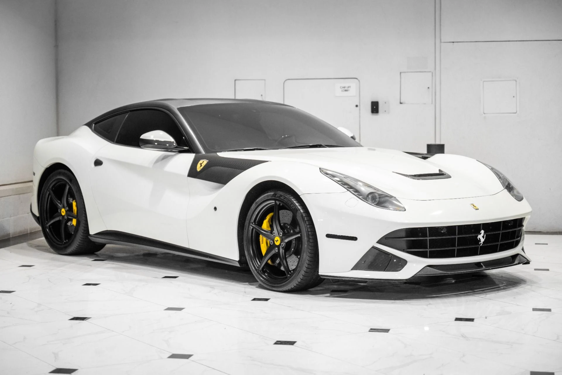 mph002_401112247_Used_2017_Ferrari_F12berlinetta_1784393141_80f715c24a