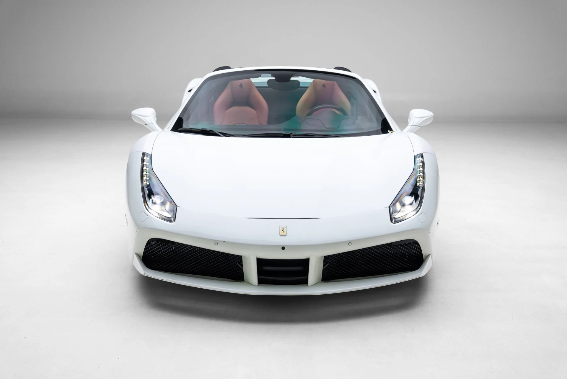 mph002_4019461057_Used_2018_Ferrari_488_Spider_1774383951_71ae24dcda