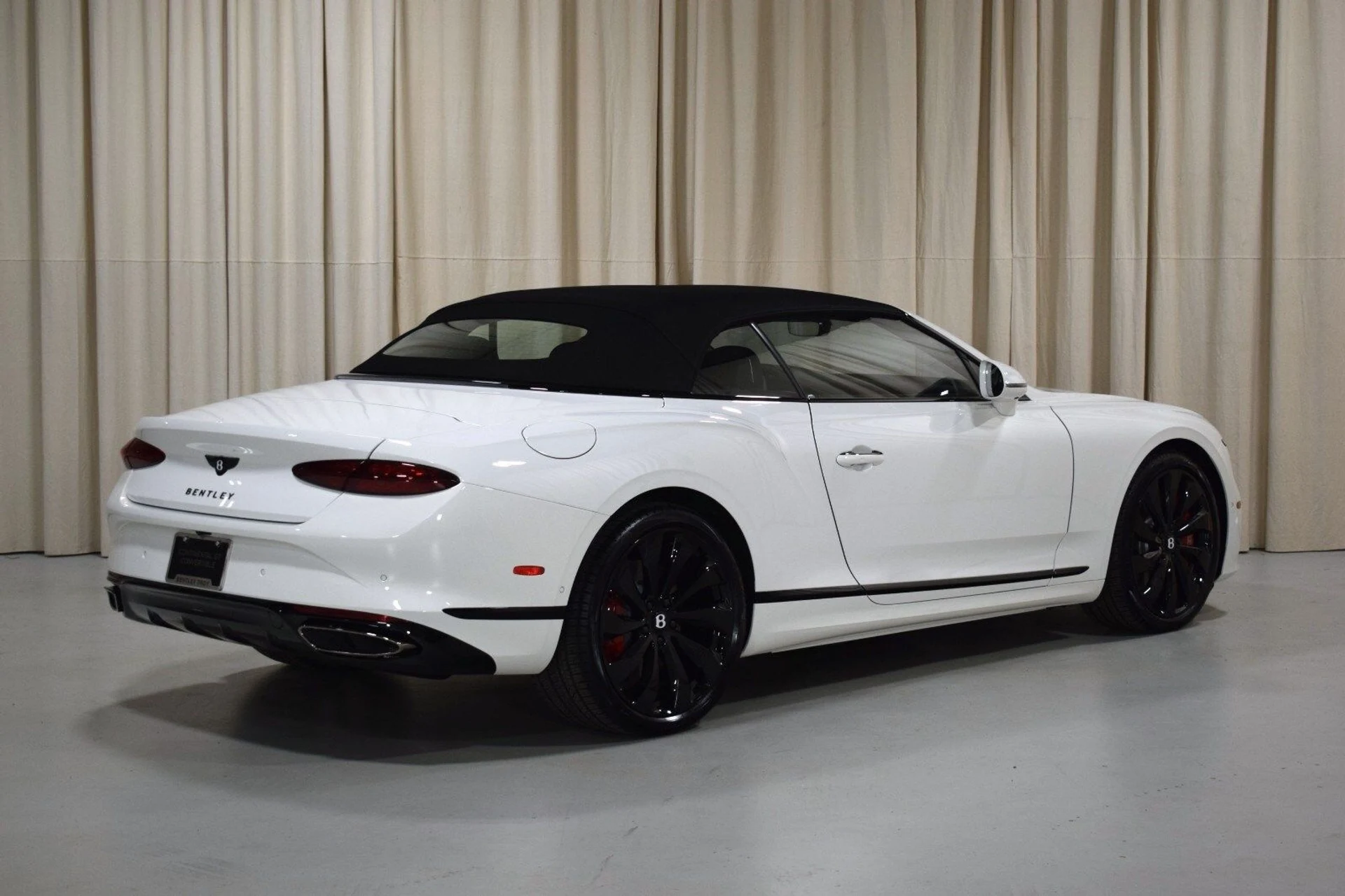 mph002_4028098122_38f0d7ef451abf66072484024210e2f6x_bb5463f64d