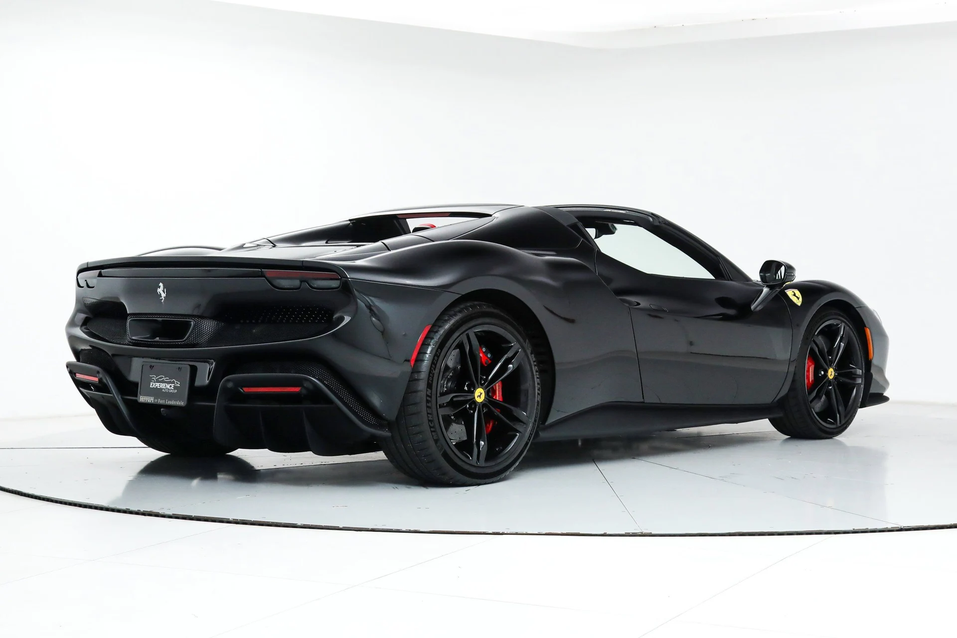 mph002_4037694802_10e4850afdba547838d94c4301faa3a3_db2f45edad