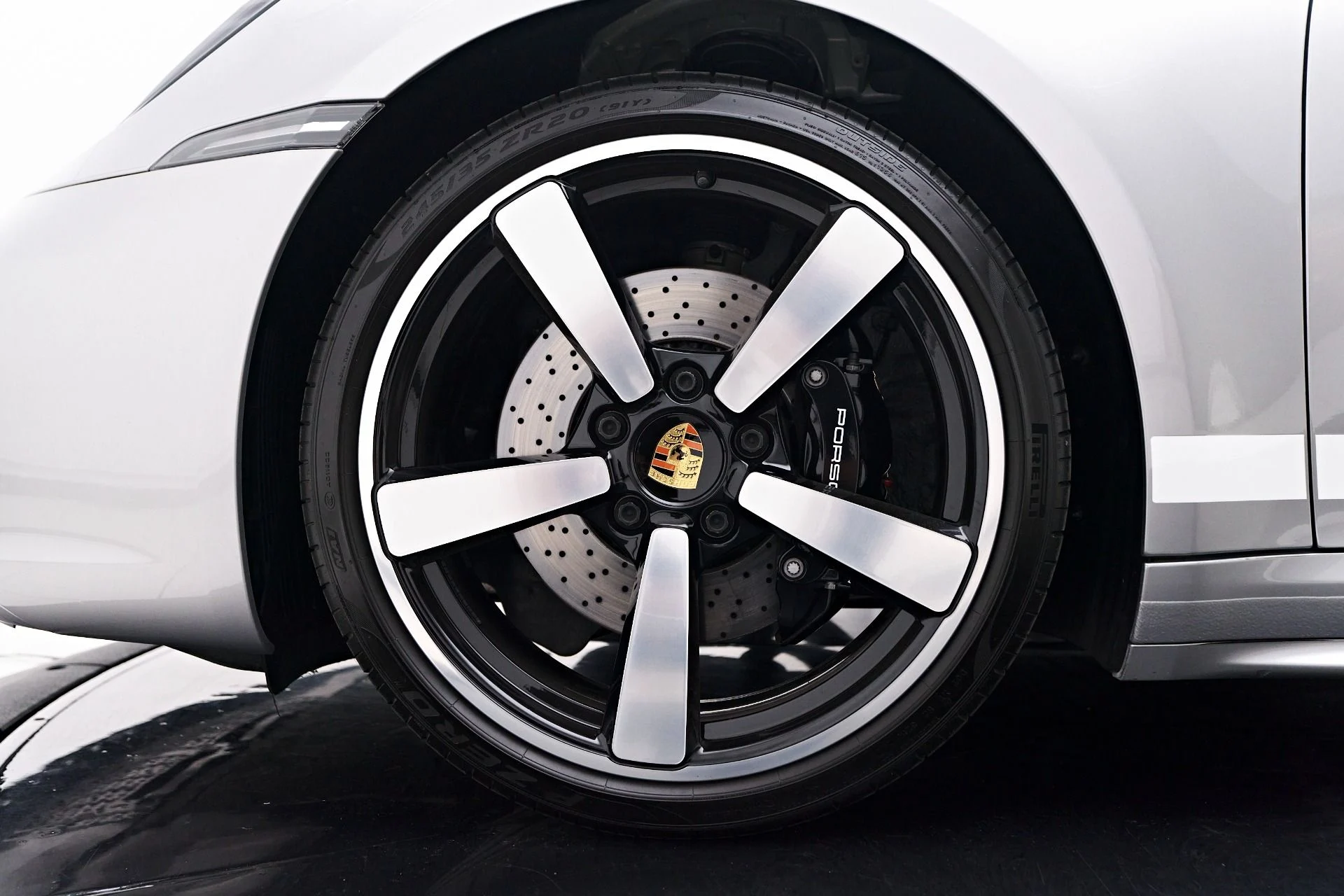 mph002_4038610823_Used_2021_Porsche_911_Targa_4_S_1757037605_483350af1f