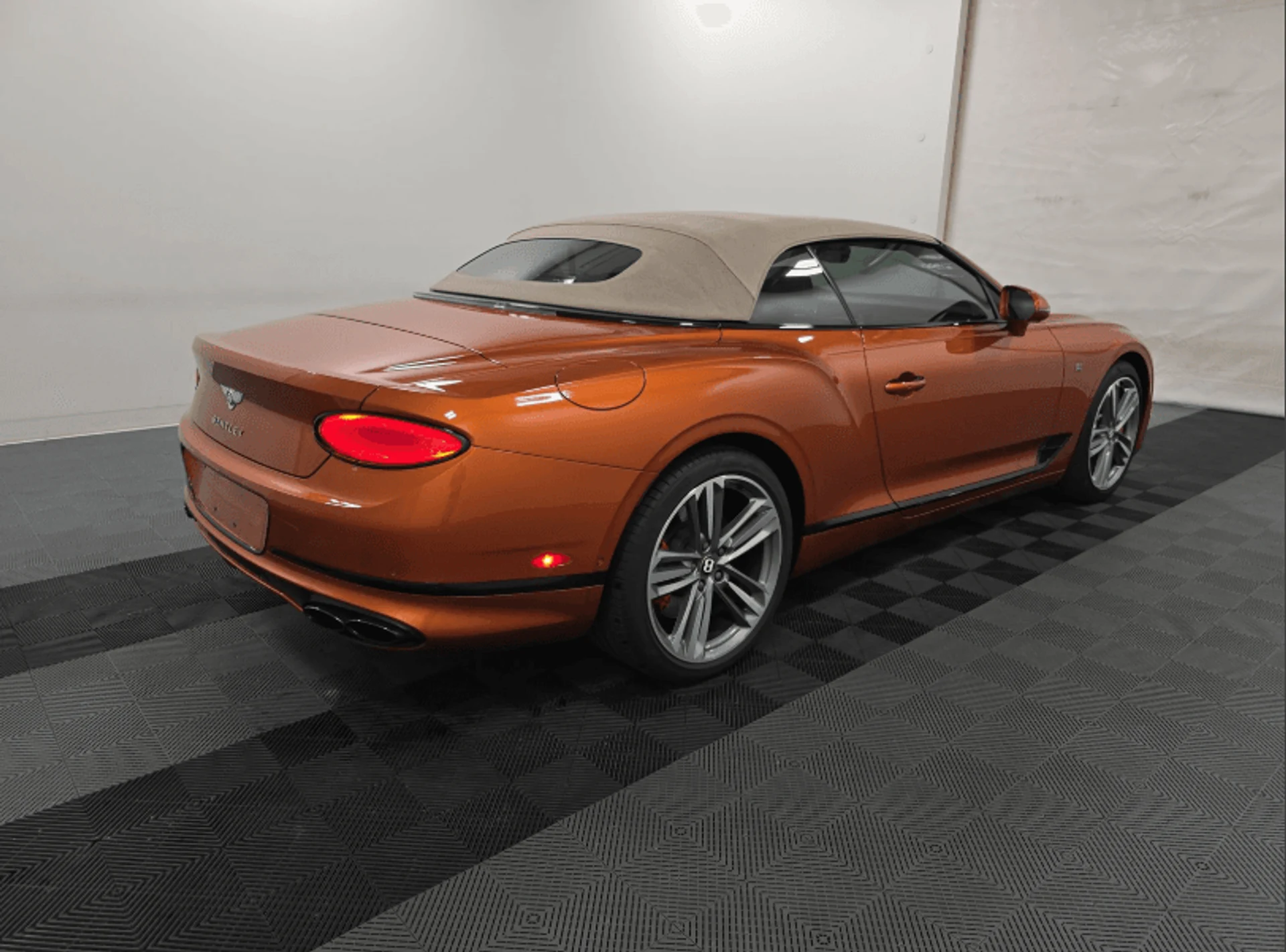 mph002_4040623103_1spwpbalz5afomtbnwaoftrn1ici_285a4f9608