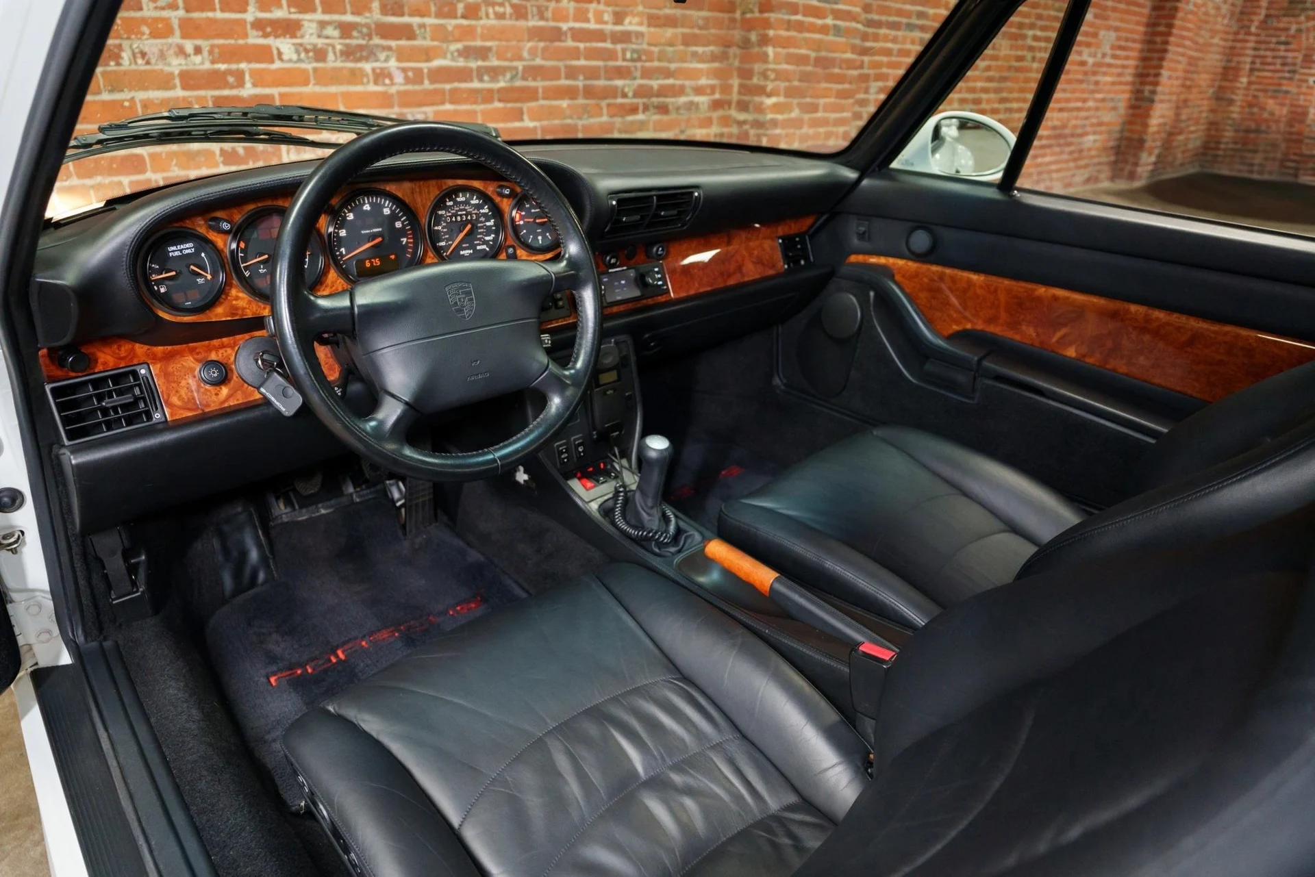 mph002_404105198_065cfd16505de0b4e7c3b4e4a498b8f2x_e3519ef04d