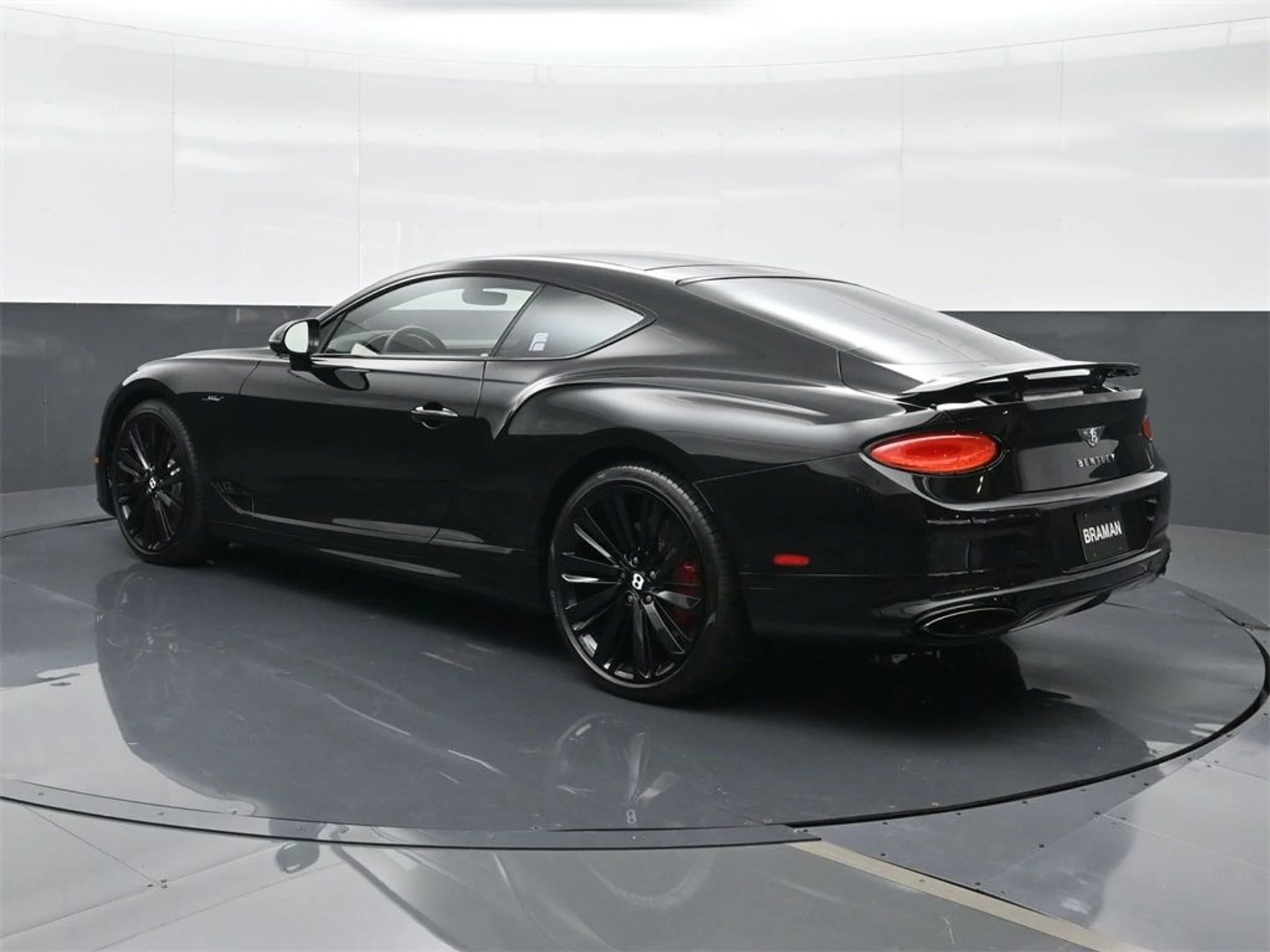 mph002_4042916393_9ef0ba9fa14147e9c42a3408c9917eefx_ed5450f763