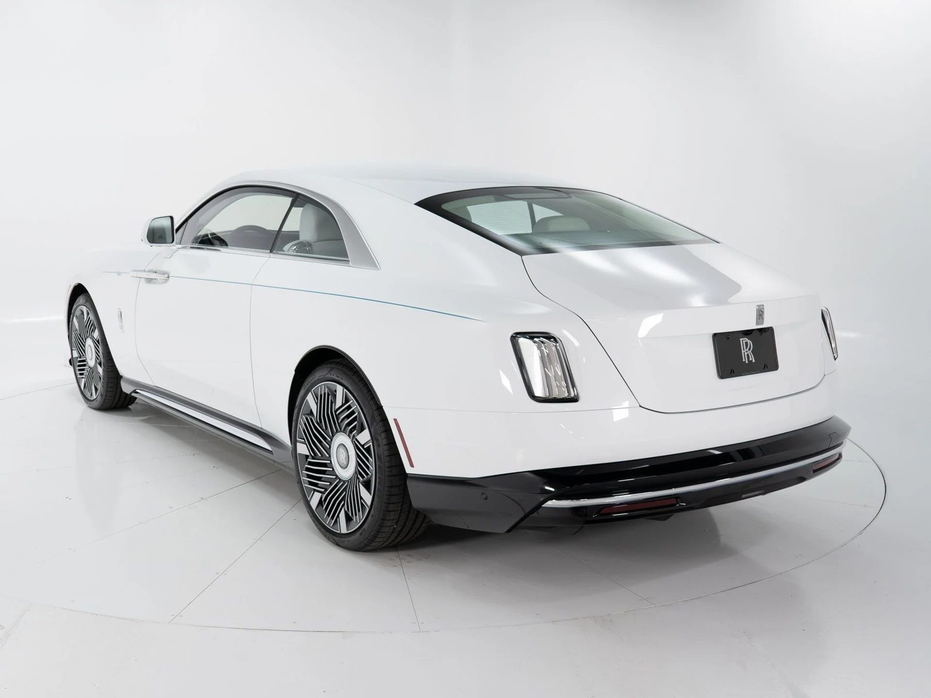 mph002_4054396493_882365104410f26c1975221cbe73af29_be36e11698