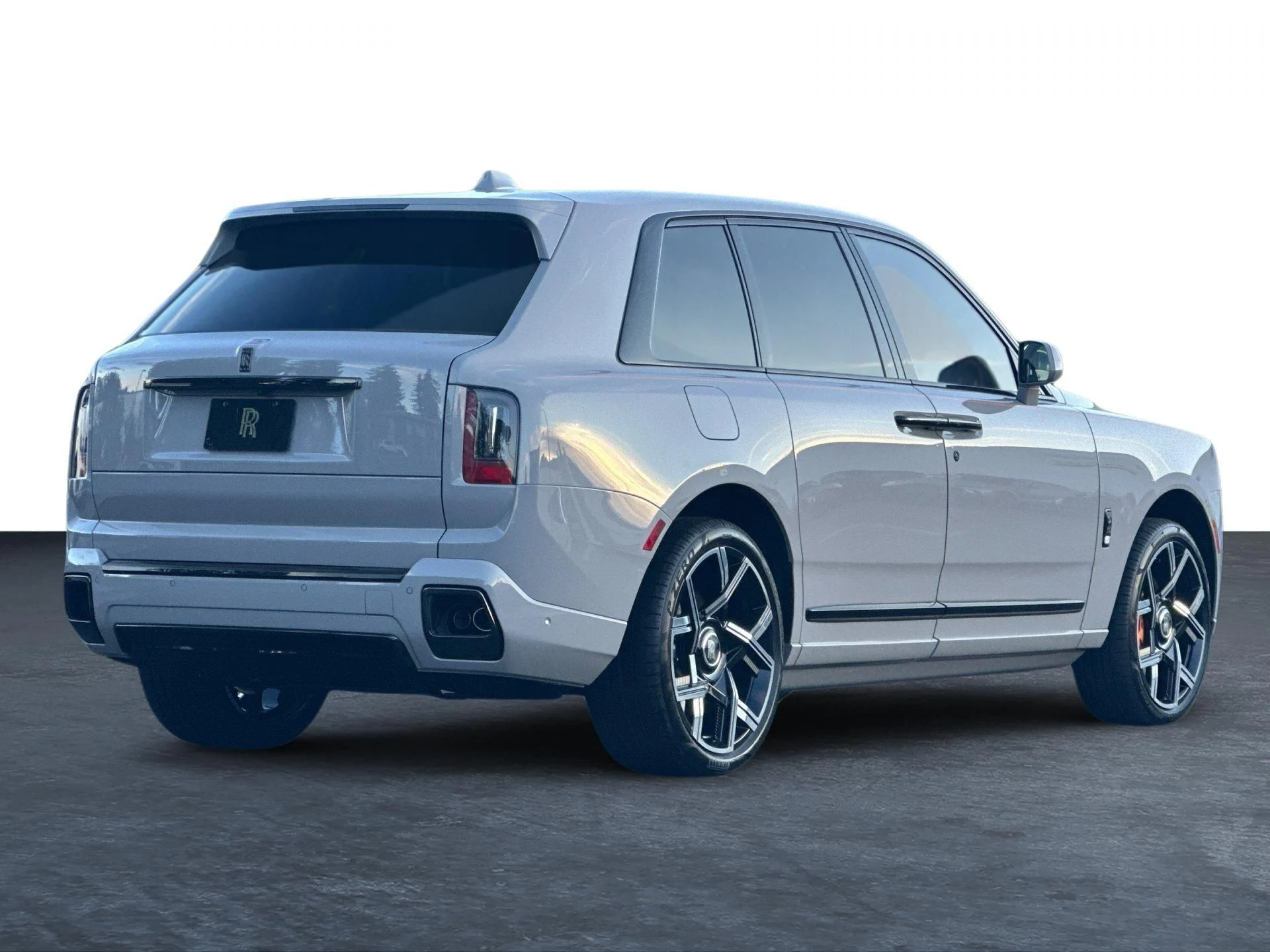 mph002_405931085_New_2026_Rolls_Royce_Black_Badge_Cullinan_1763737826_4c2077a7db