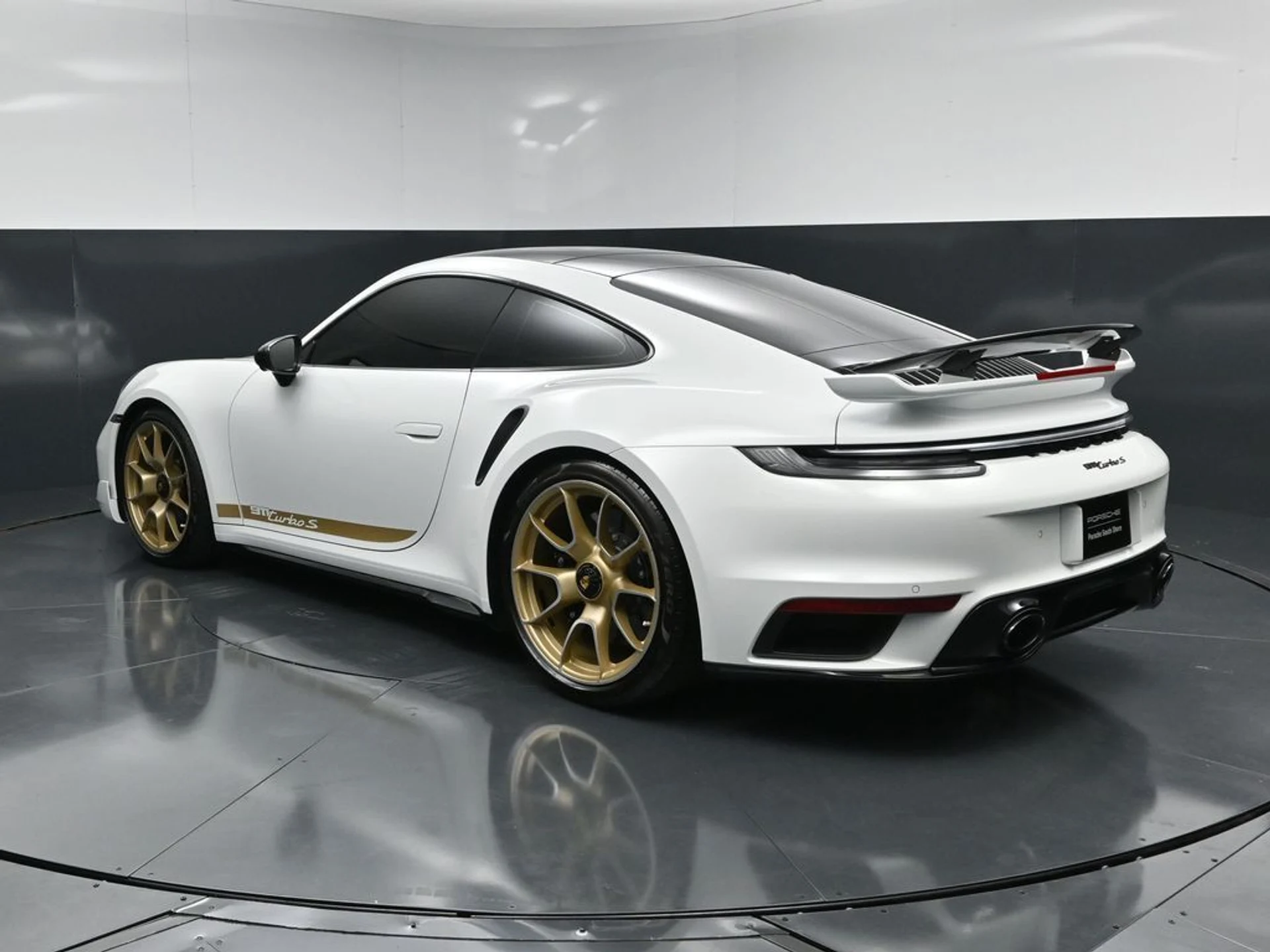 mph002_4060053878_3e5cbc088db73aa09583f4eb67dea0d4x_e77d30a125