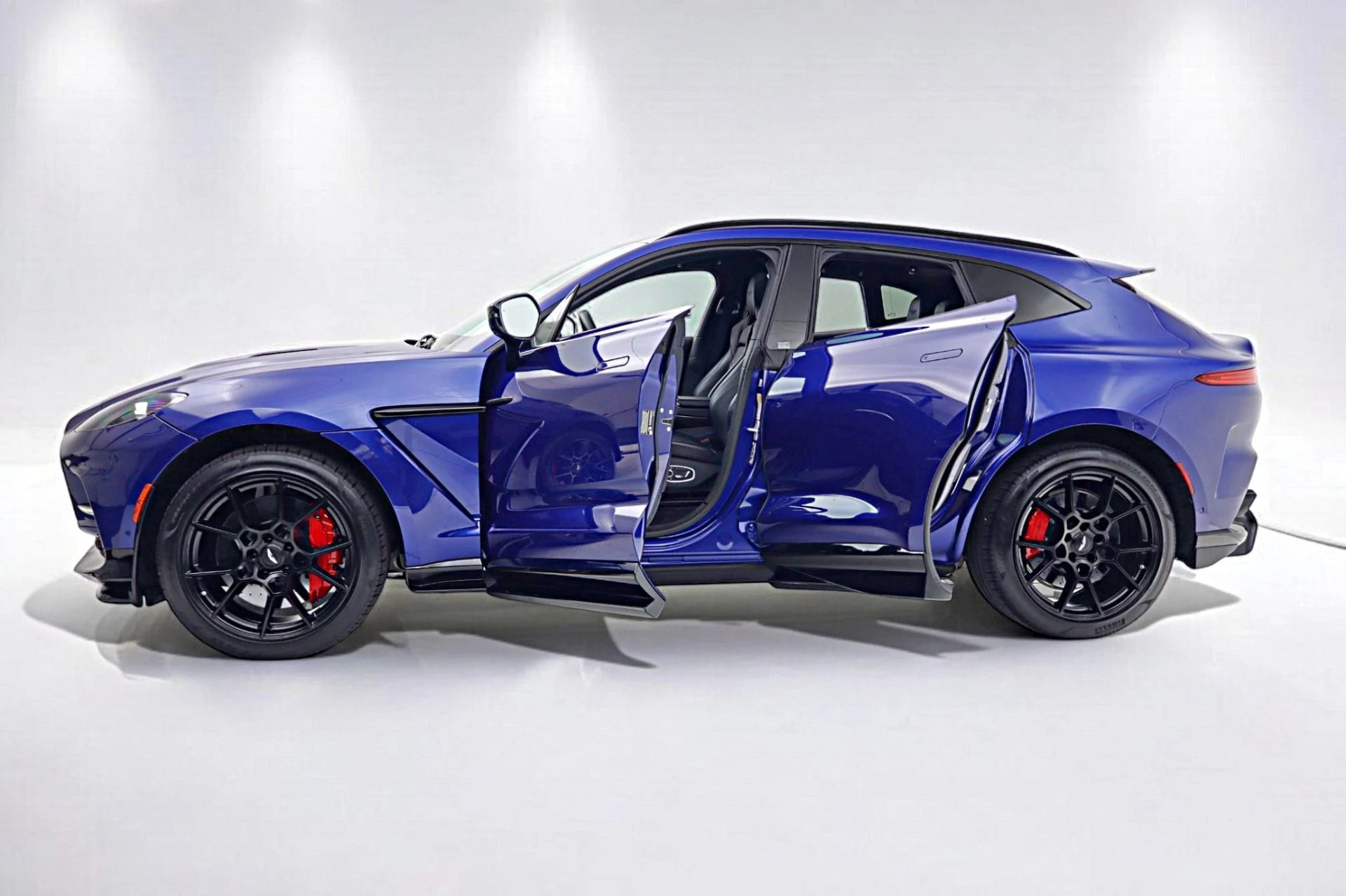 mph002_4061093355_Used_2023_Aston_Martin_DBX_707_1cf3e910fa