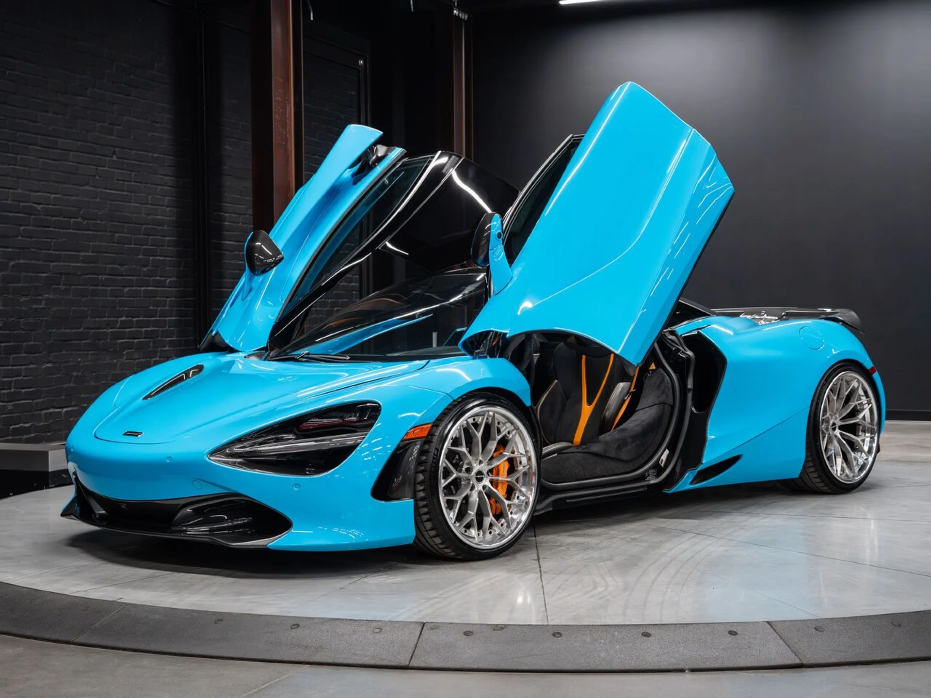 mph002_406872468_mclaren_720s_2018_1a26dc0bdc