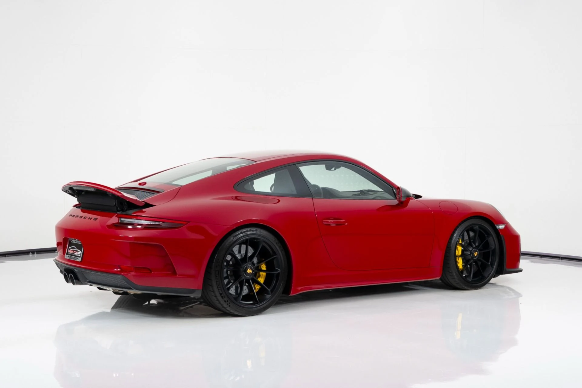 mph002_4086946244_Used_2019_Porsche_911_GT_3_1757463261_0b75762f7e