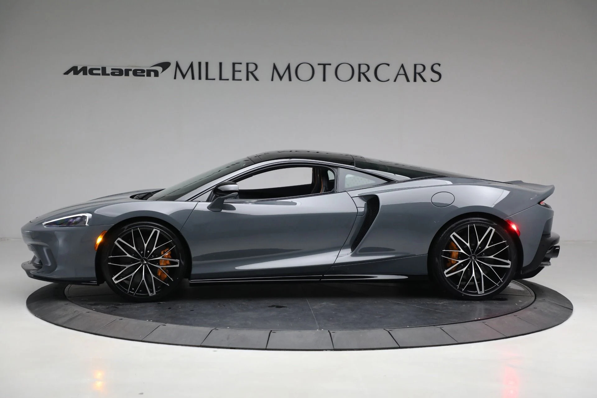 mph002_4087134496_Used_2023_Mc_Laren_GT_Luxe_8b402b1f82