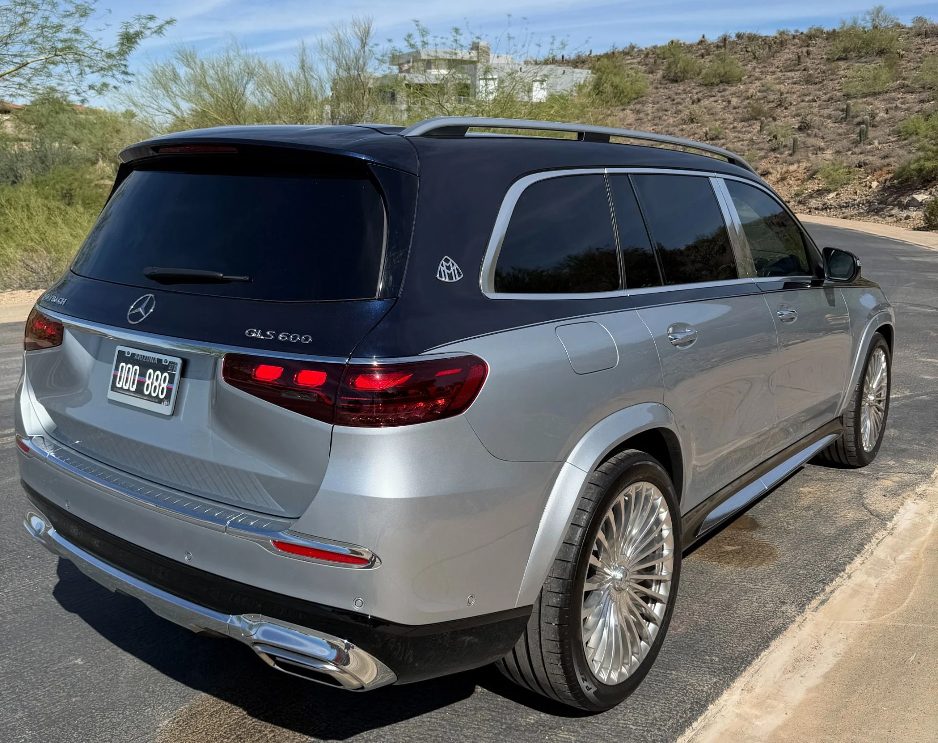 mph002_4095887638_Used_2024_Mercedes_Benz_GLS_Mercedes_Maybach_GLS_600_4_MATIC_1790708451_2a9af3dab3
