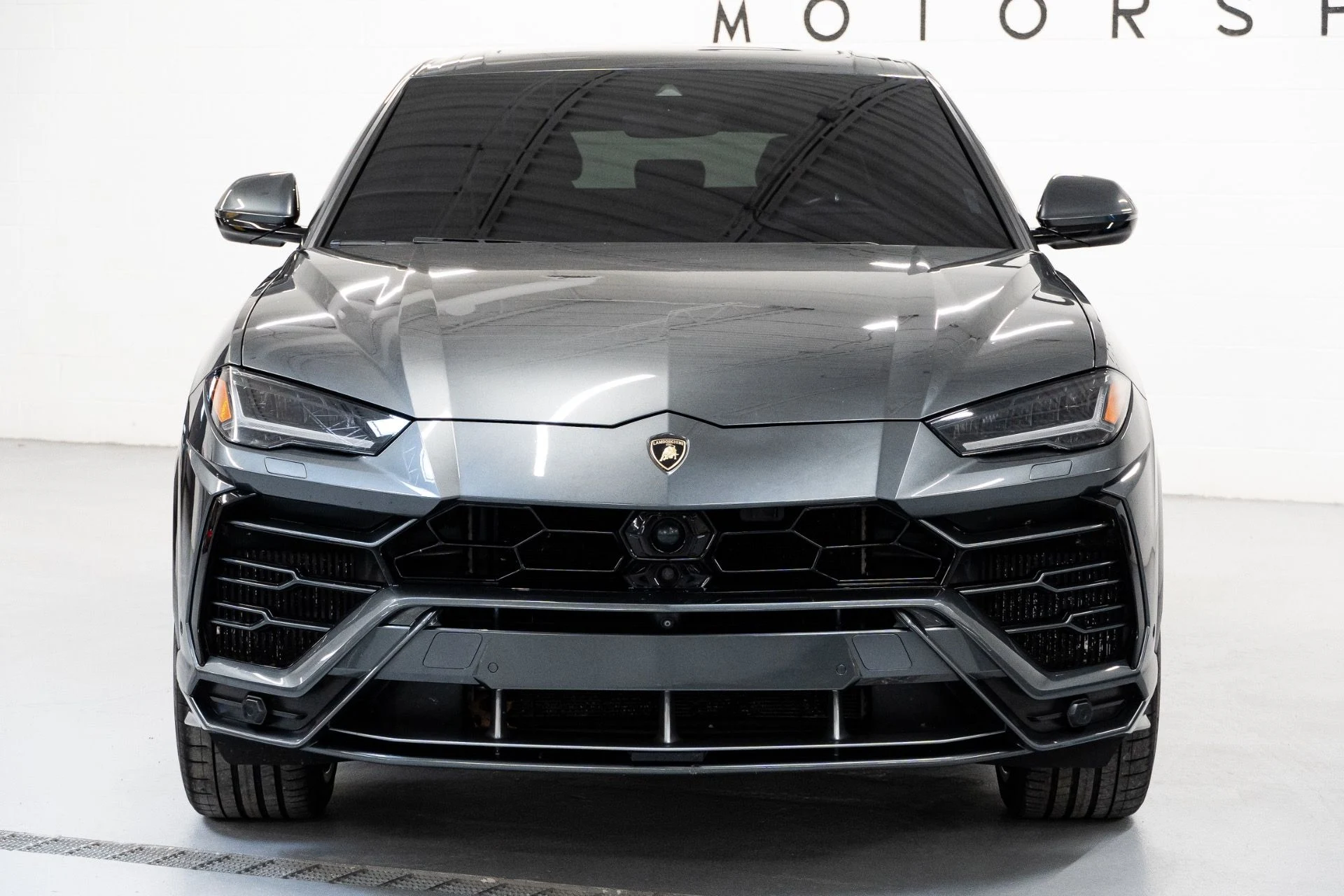 mph002_4098405149_Used_2019_Lamborghini_Urus_1770318658_25907dbe98