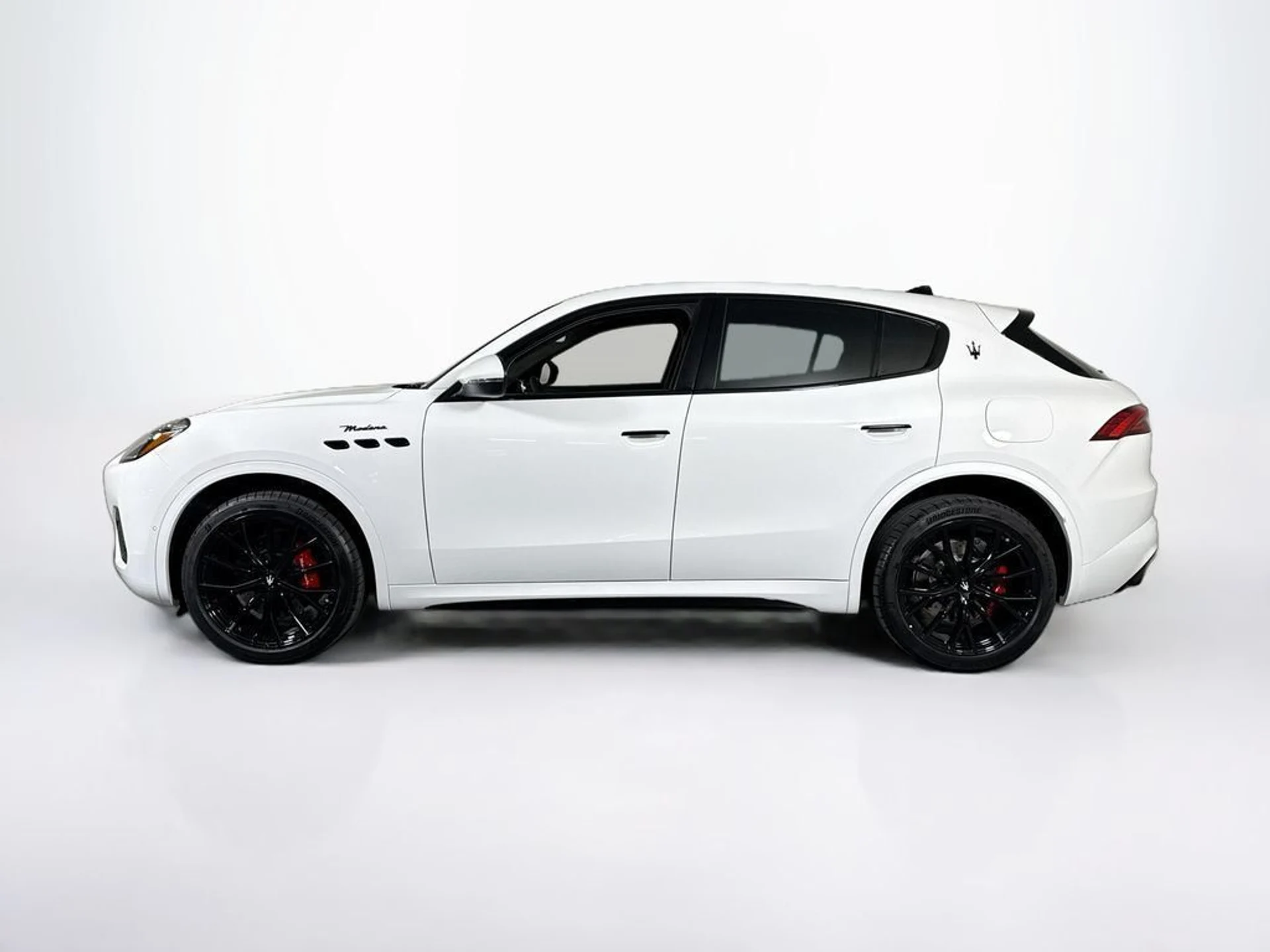 mph002_4106437690_new_2026_maserati_grecale_modenaawd_11350_23061019_2_1024_9027e3f881