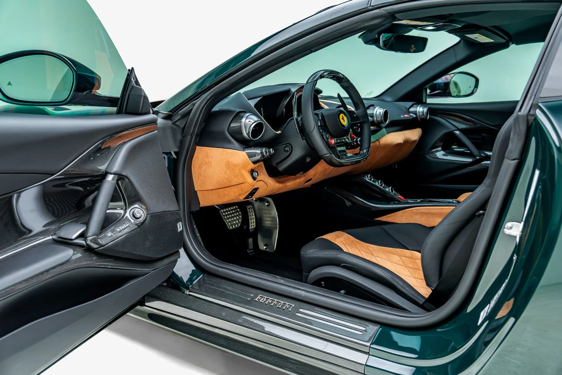 mph002_4110936141_Used_2023_Ferrari_812_GTS_1784738222_b7097436fd