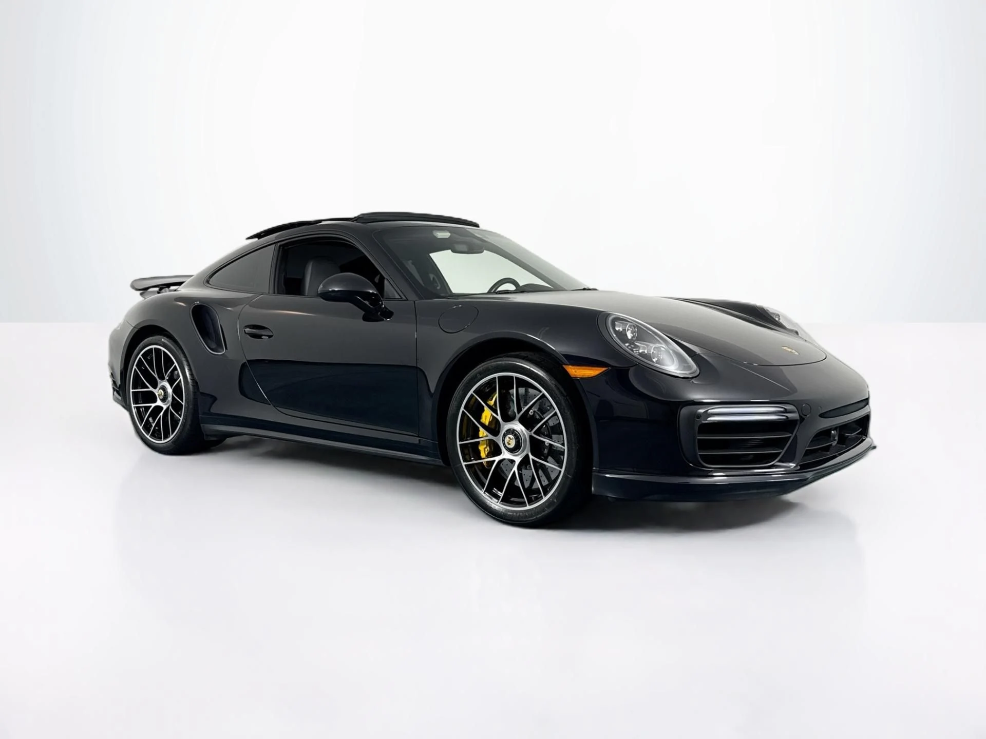 mph002_4121617807_Used_2019_Porsche_911_Turbo_S_1782334220_0c98511058