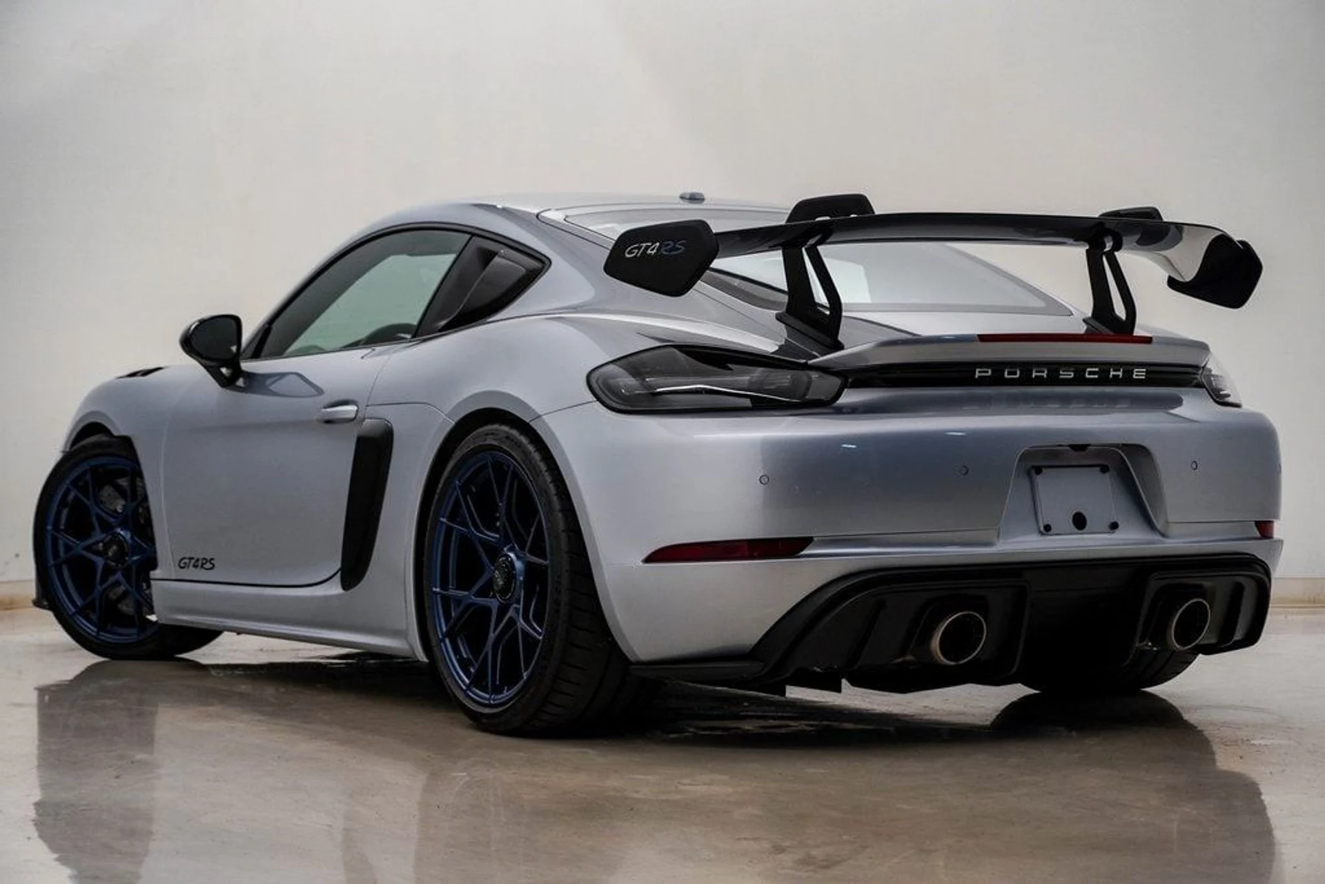 mph002_412440356_5e0e664df1205d54207237443656ce44x_4de62c4905