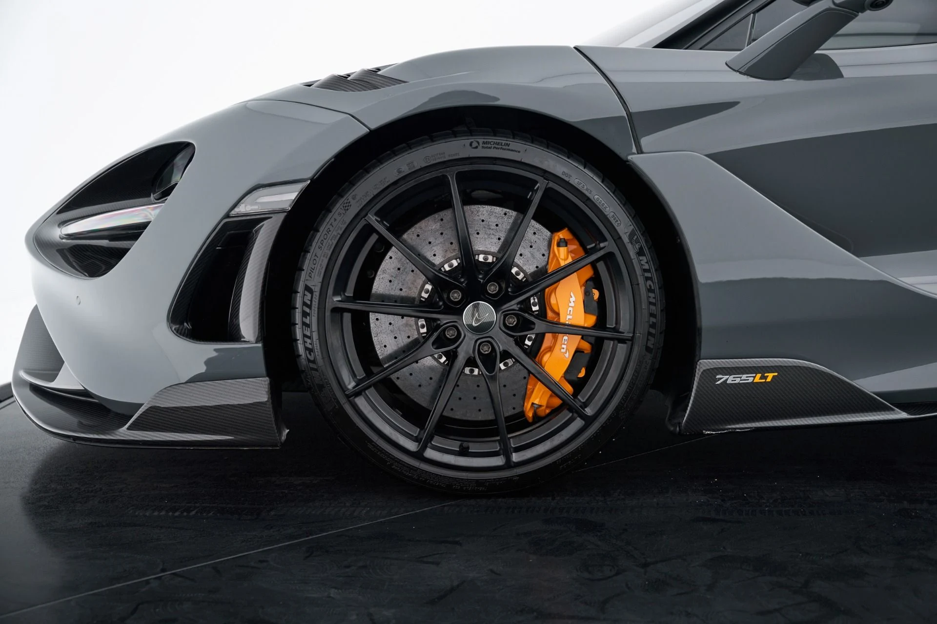 mph002_4132857618_Used_2021_Mc_Laren_765_LT_Base_1793123796_5937b57442