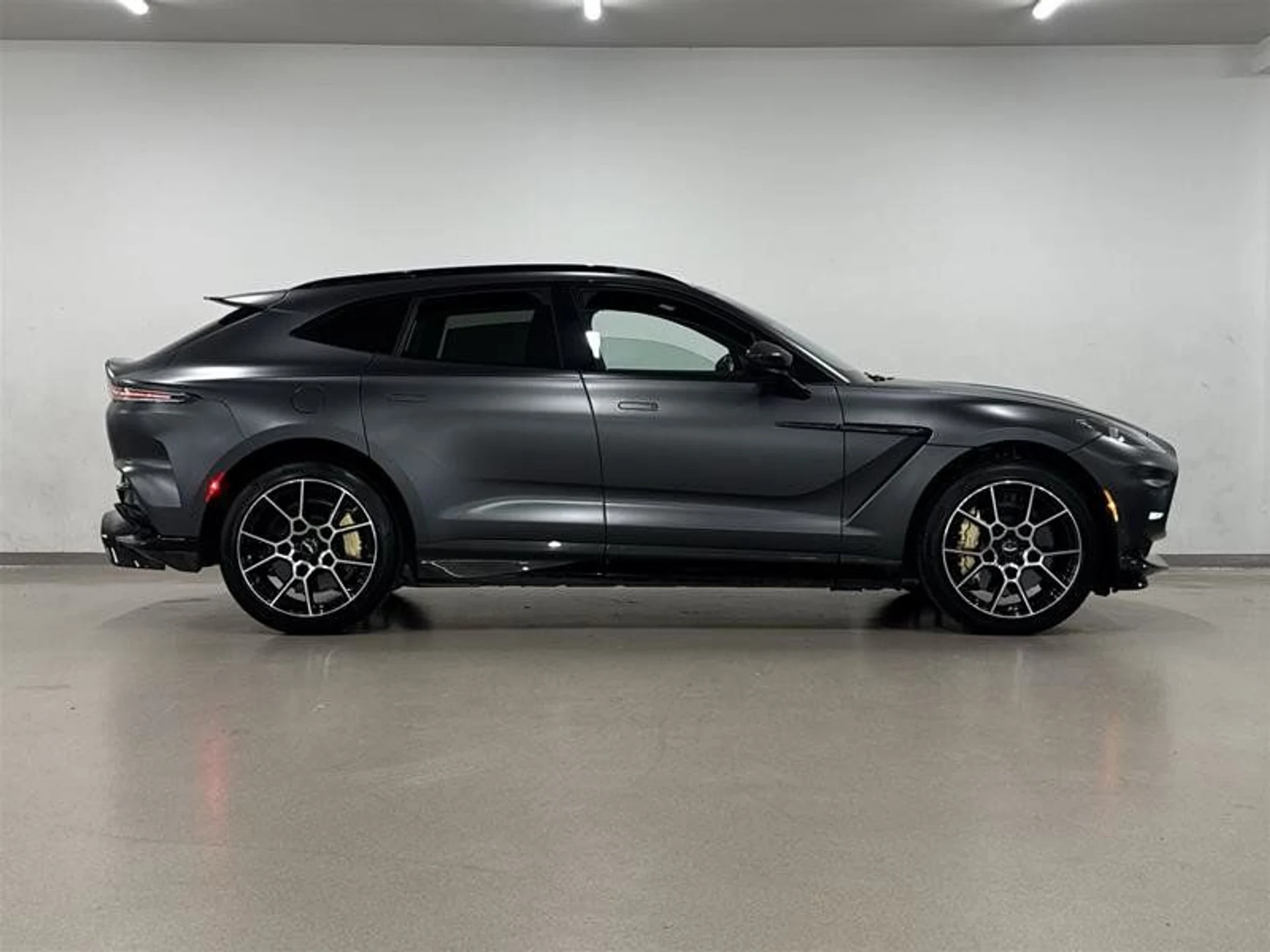 mph002_4138275526_37336024_02379_zg2s3ruk_a4a63b4a37