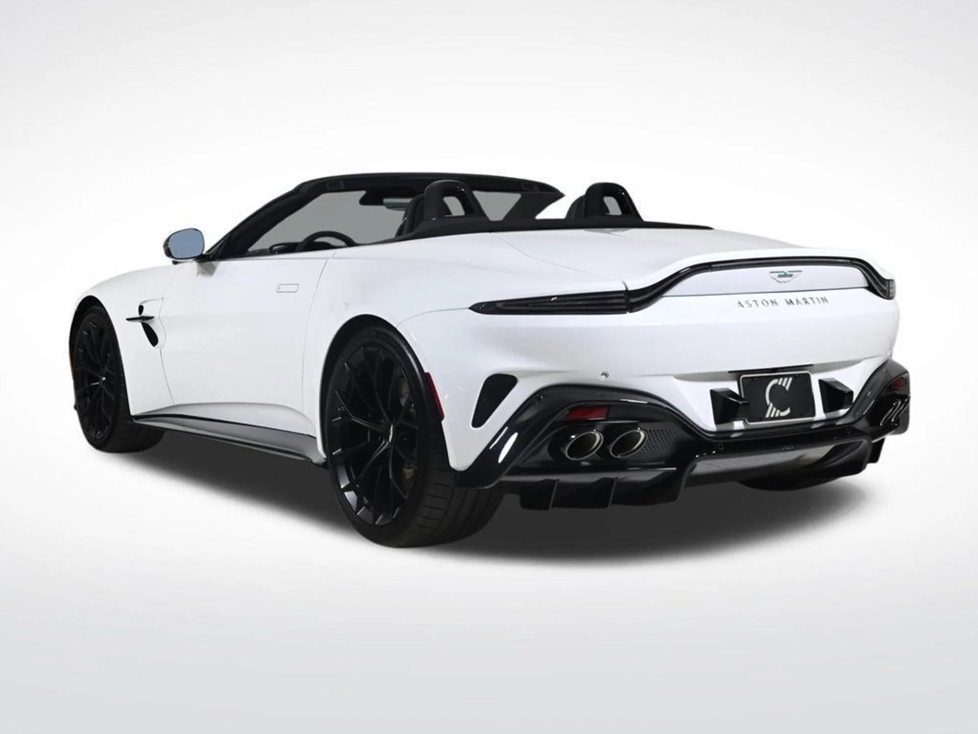 mph002_4141983756_new_2026_aston_martin_vantage_roadster_11350_22950965_3_1024_c95dbf32c3