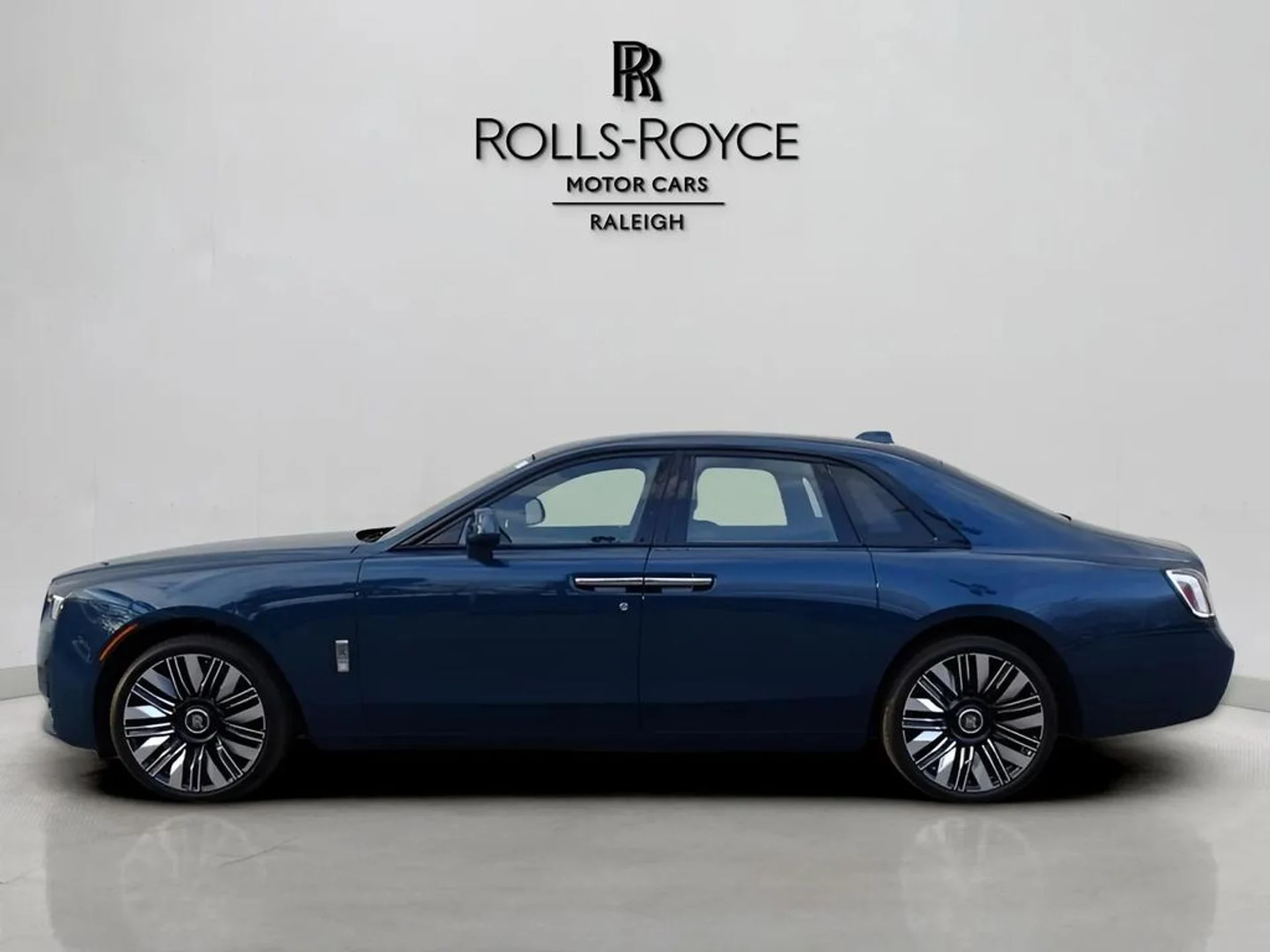 mph002_4142440513_5c22f1fd01361808957f2fe1ec43659cx_577cb76b01