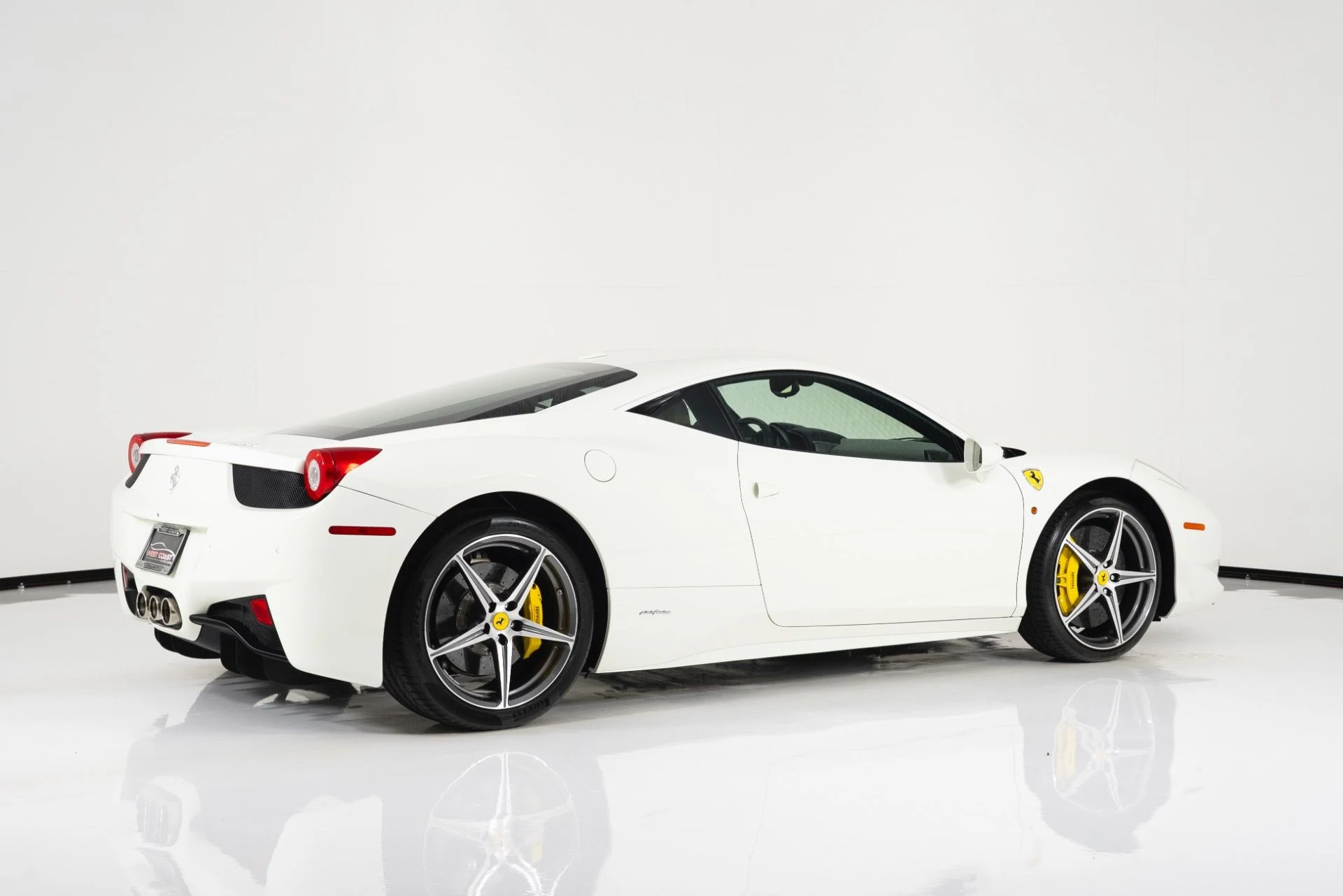 mph002_4143241660_Used_2015_Ferrari_458_Italia_Coupe_1753415701_8b6f366eb4
