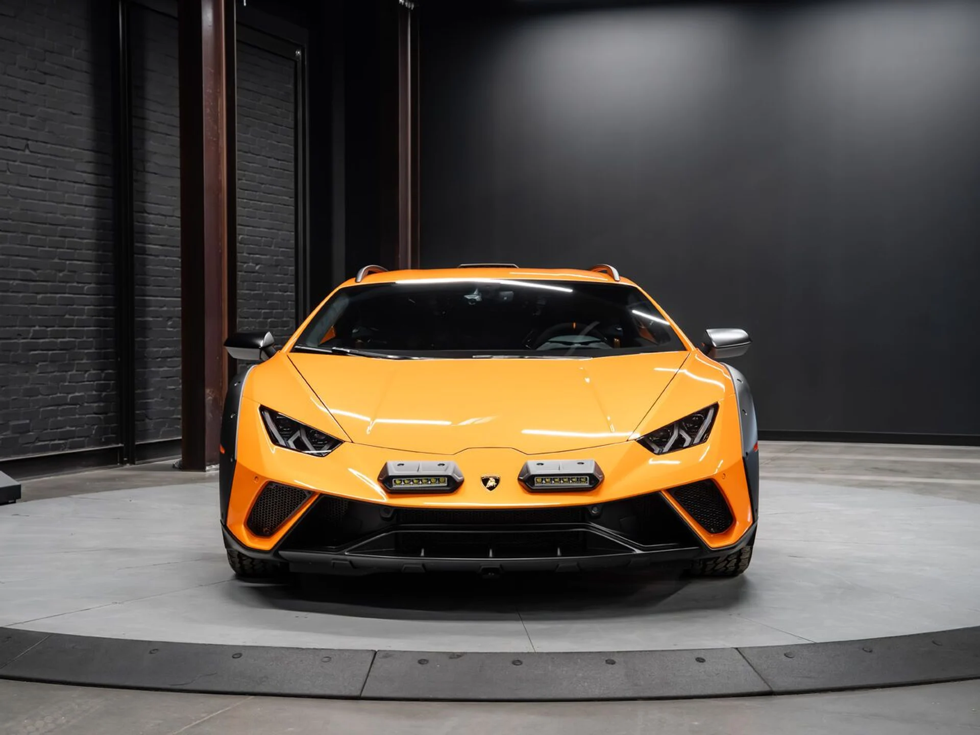 mph002_4146241510_lamborghini_huracan_2023_d6864c33fe