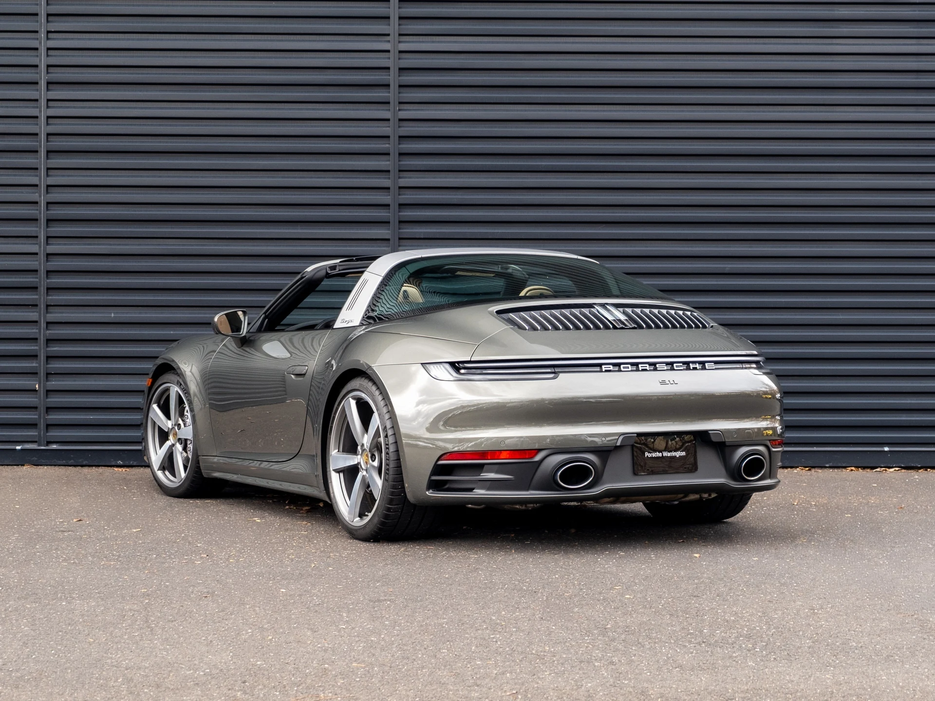 mph002_4147176624_3_f9274b730a