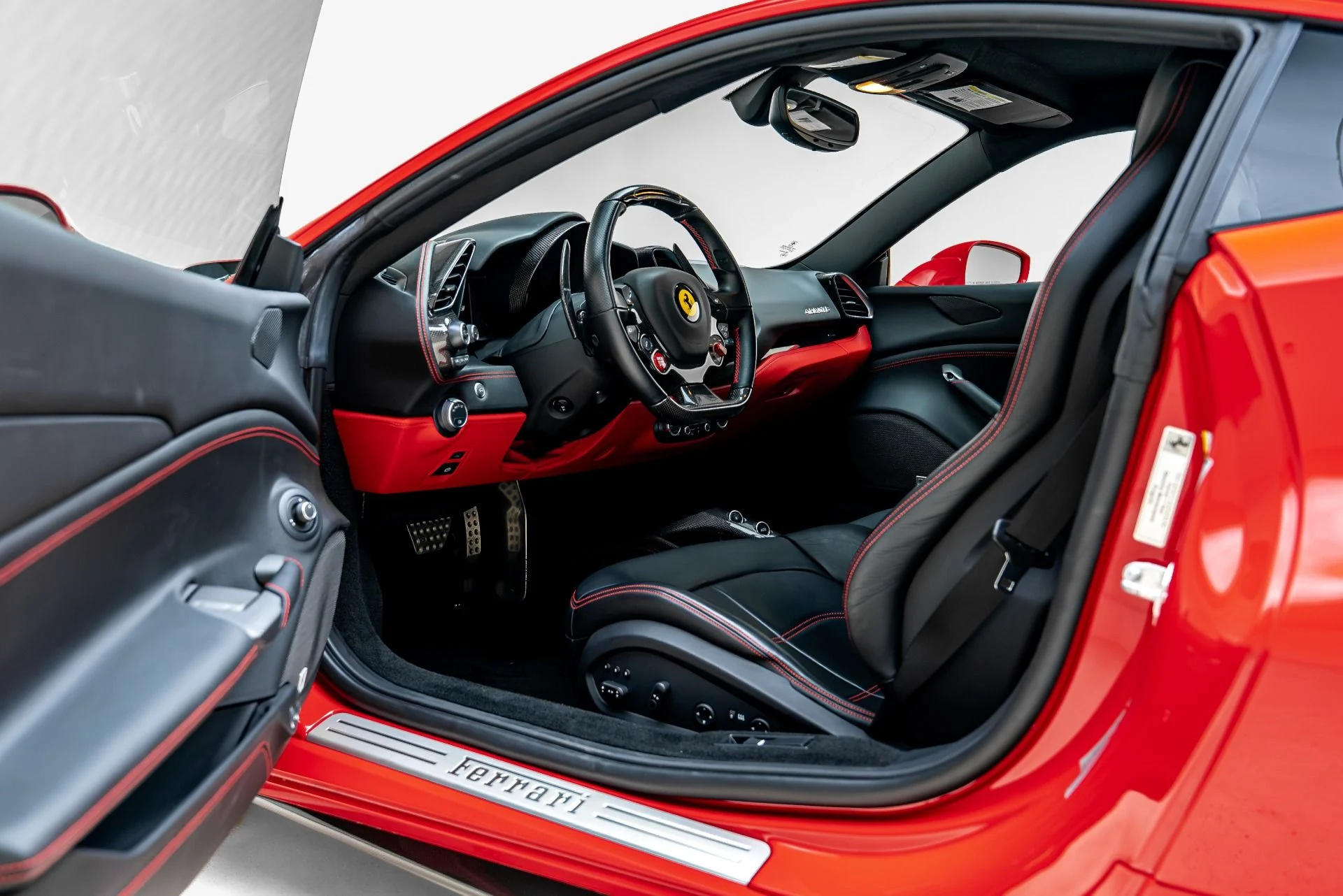mph002_4147759113_Used_2018_Ferrari_488_GTB_1785446168_244302619f