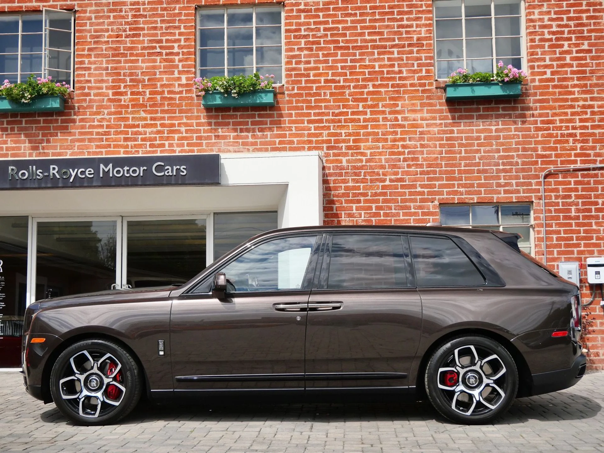 mph002_4148180411_542ce10cac8f123a6be2ca7ffd50484ax_f920d2816f