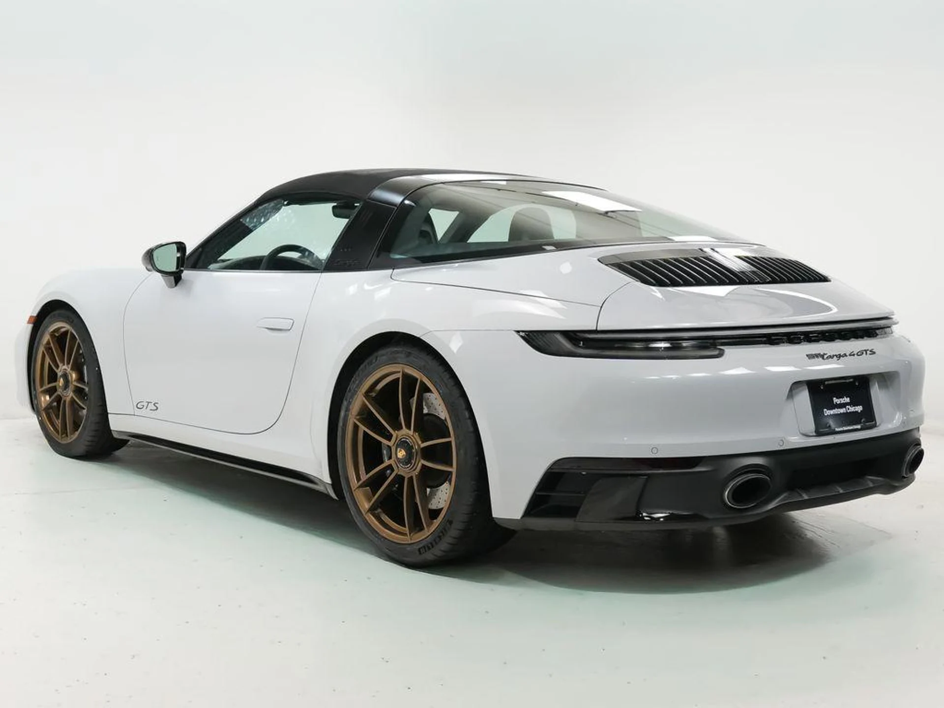 mph002_415130646_duc_Nak_Zm_Nsv5_J0ac_O_Meog_X53_K_Q_5af0648d68