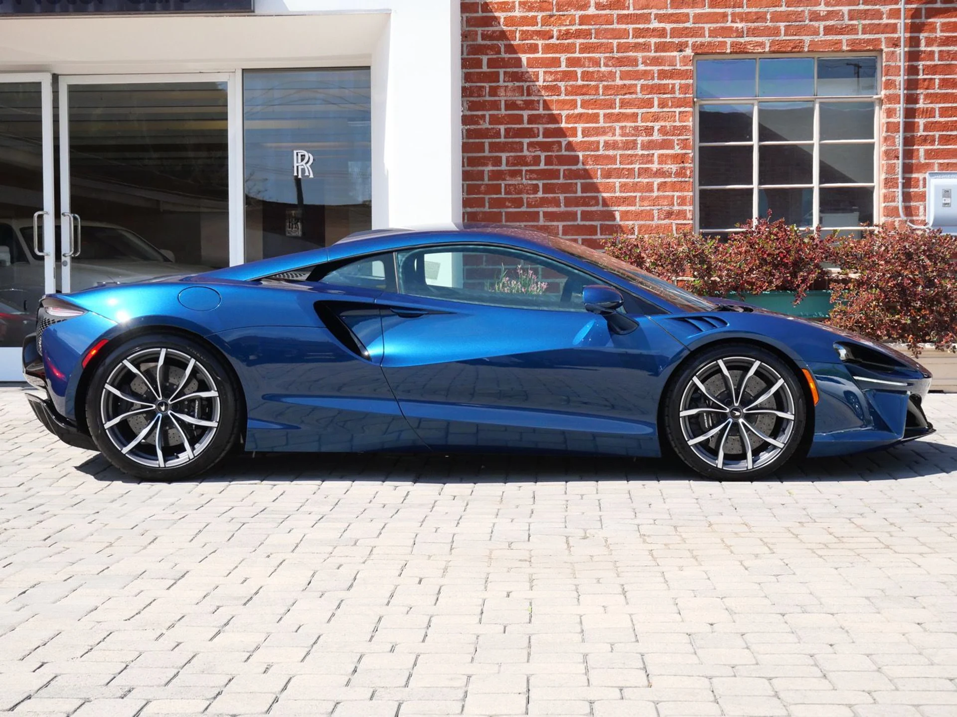 mph002_4152464261_53a6101b45568eebf0a16b6f1db6db92x_ae6b172e3f