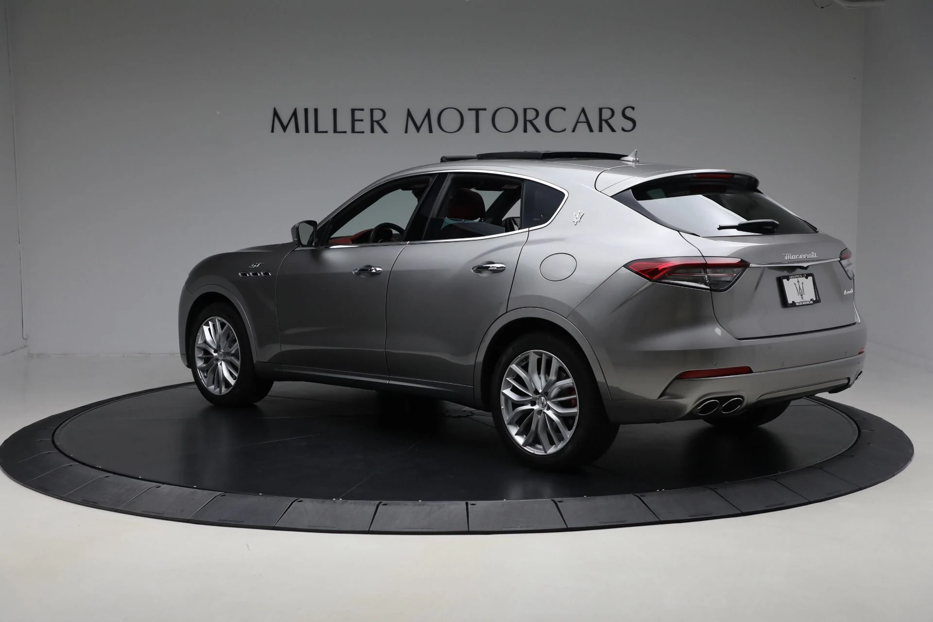 mph002_4165763884_Used_2022_Maserati_Levante_GT_0976ed97b1