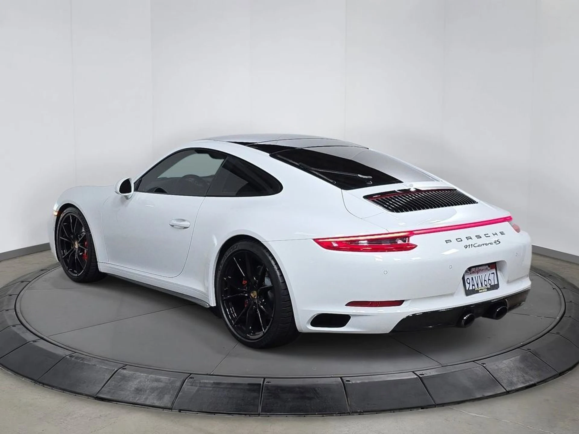 mph002_4169661592_08e8699b3513562e46860cabe95a191d_080190133d