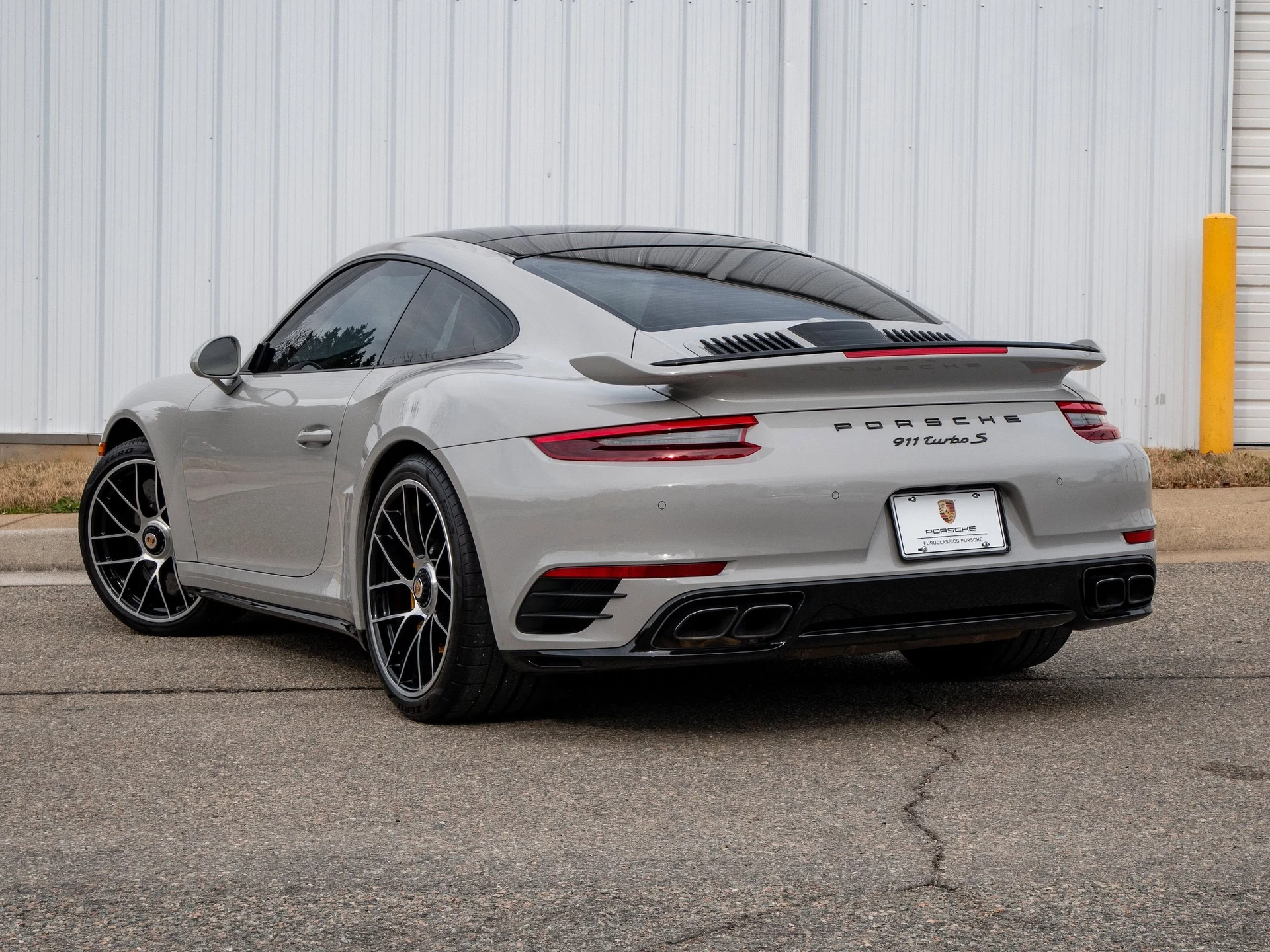 mph002_4171275841_90ff1fbfc76070d1e4e13bb93f52e8bcx_76235c52c5