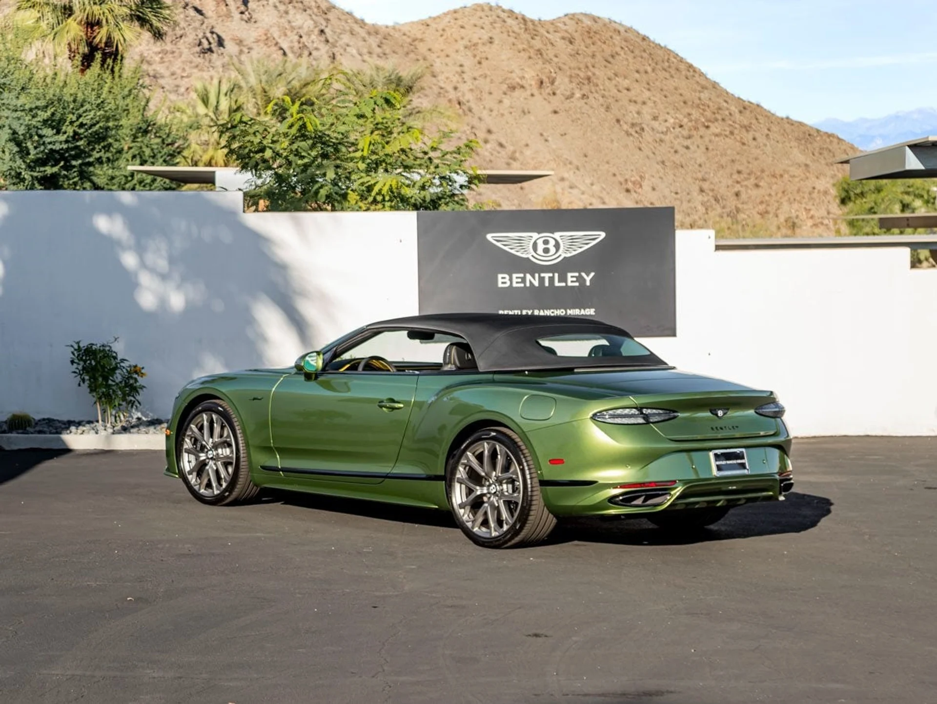 mph002_4176497630_3_b65c3be1d1