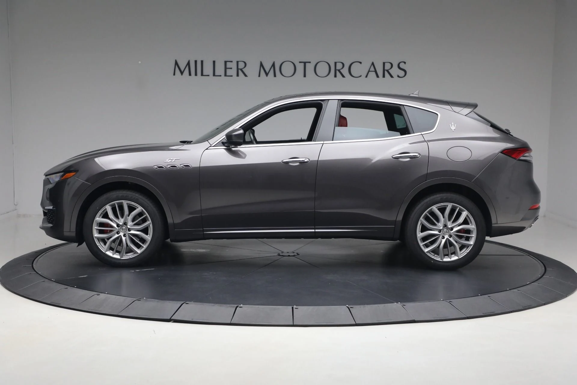 mph002_4184062595_Used_2022_Maserati_Levante_GT_1779988698_c0d228e6c9