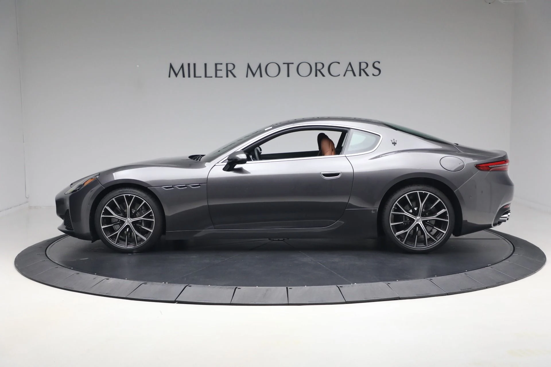 mph002_4191001856_New_2026_Maserati_Gran_Turismo_1780748779_49bd8f6533