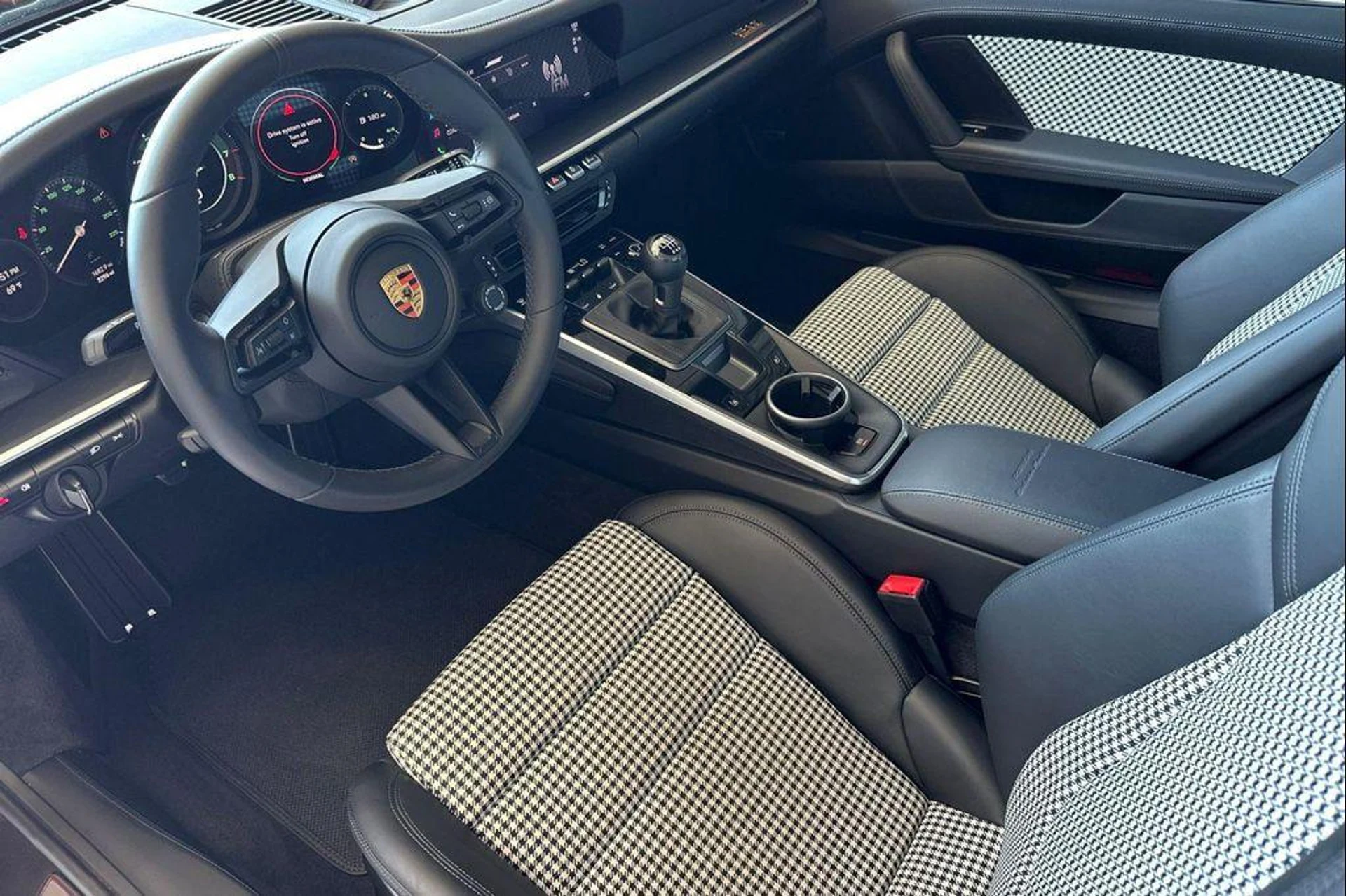 mph002_4192407448_u5_Av_X_Qw_Hg_M_Uie_U4f_L_41_ULG_Ppw_A_47a959646a