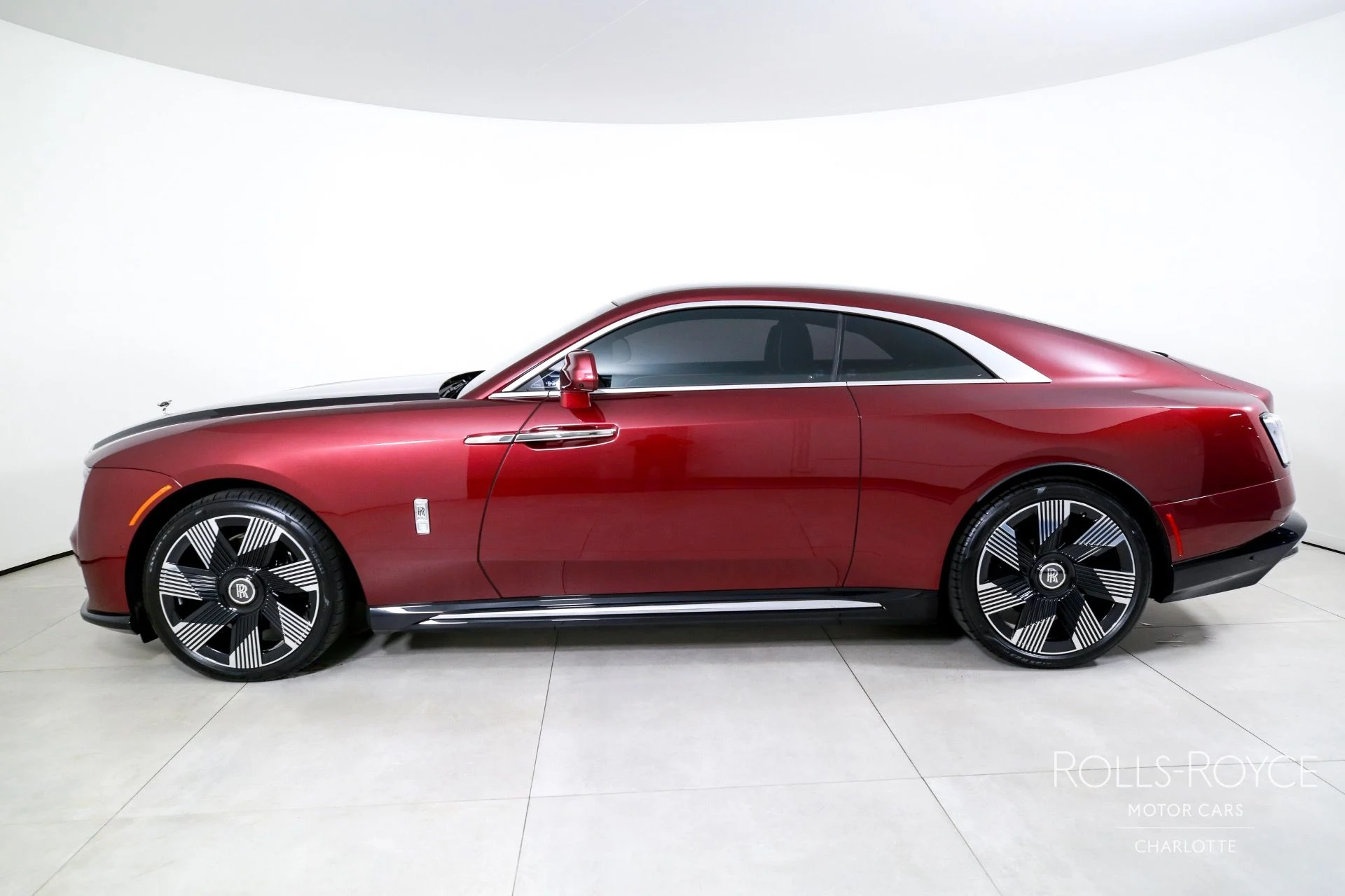 mph002_4194812_Used_2024_Rolls_Royce_Spectre_1750451753_694e3cc29c