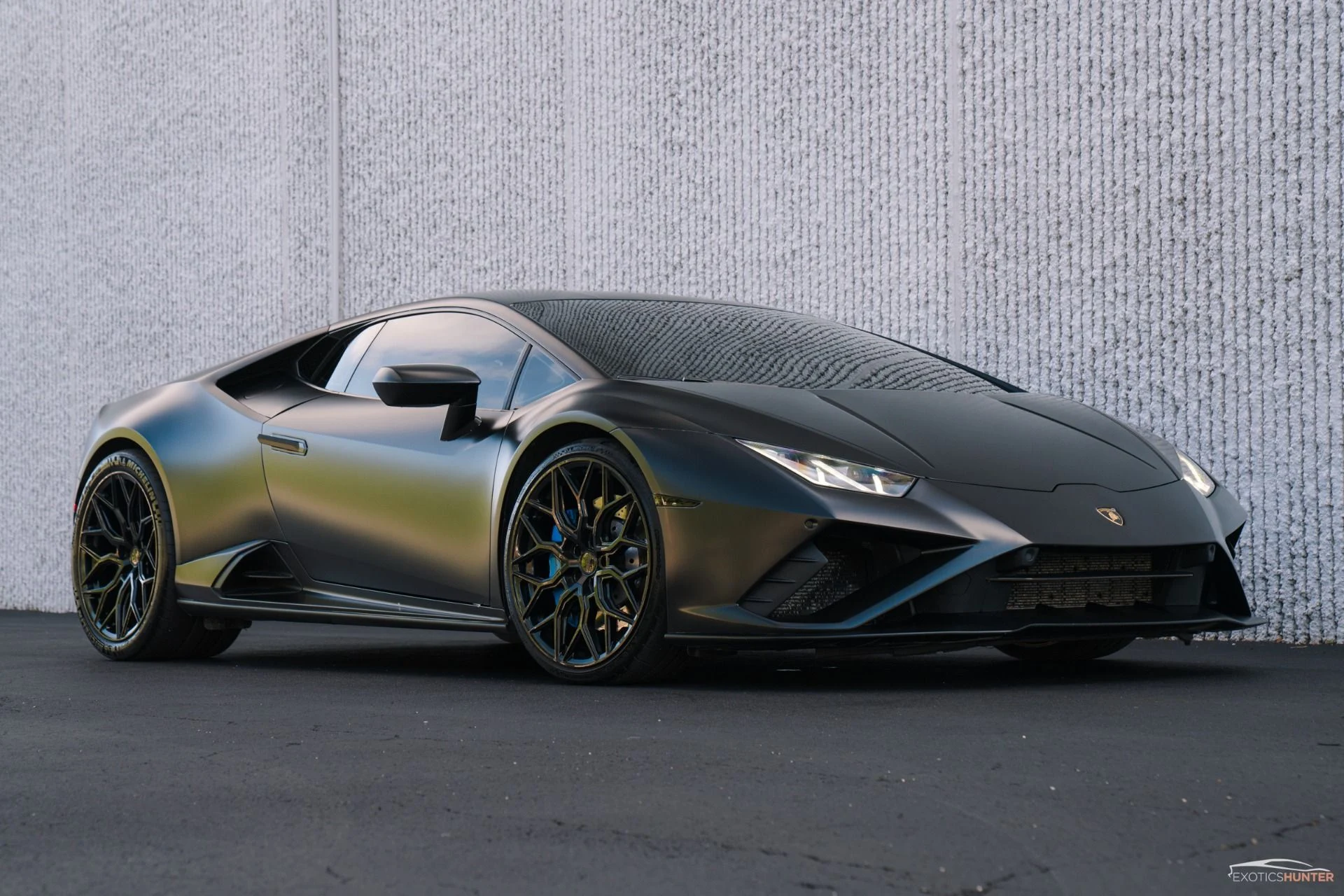 mph002_4199316906_Used_2020_Lamborghini_Huracan_EVO_in_Nero_Helena_w_FULL_Stealth_PPF_Blue_Interior_Vossen_Wheels_1743710386_948a6b1f3c