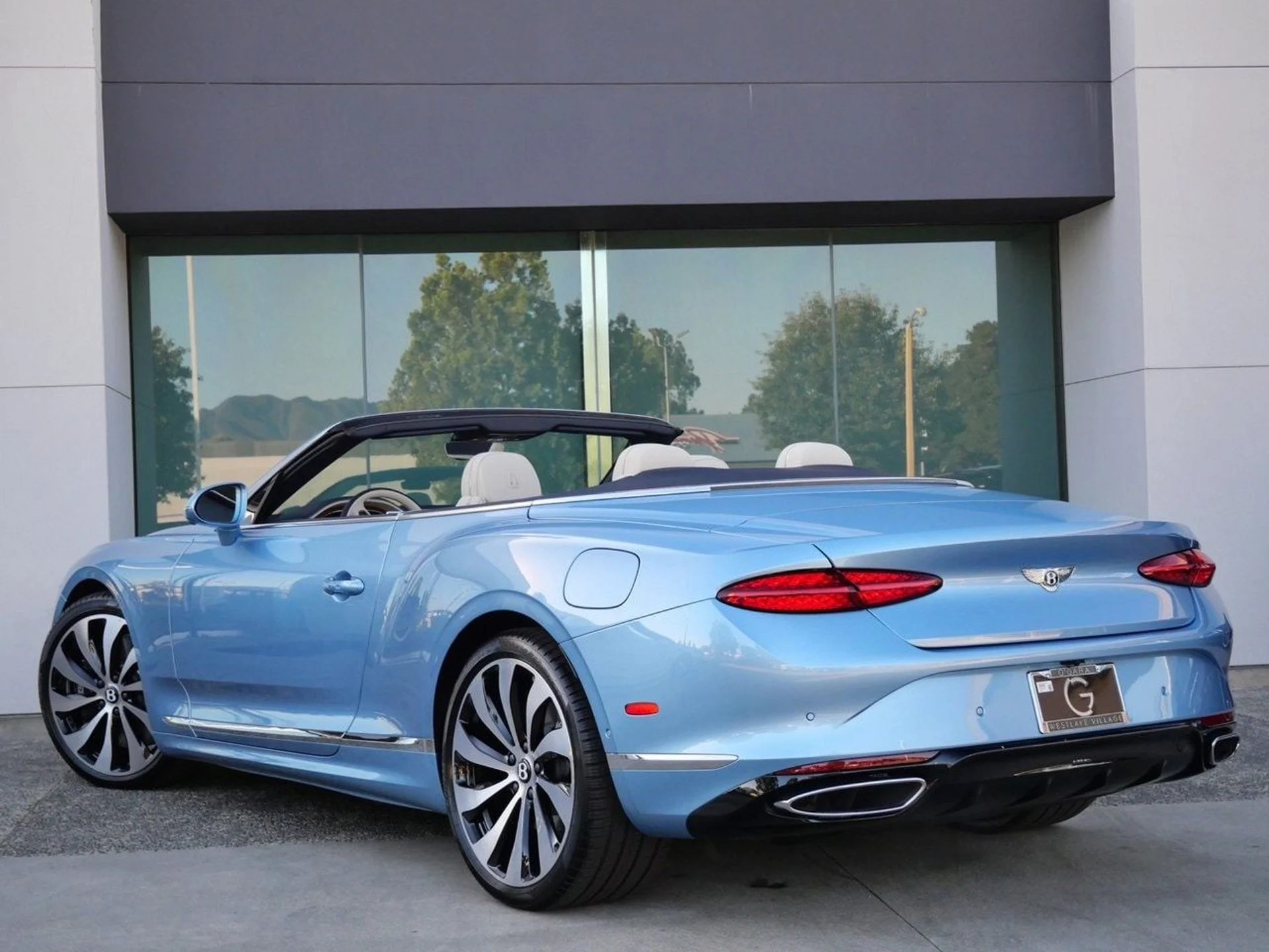 mph002_420311703_add30a90d4c0623ede8d232cb9535d87x_79ed87c397