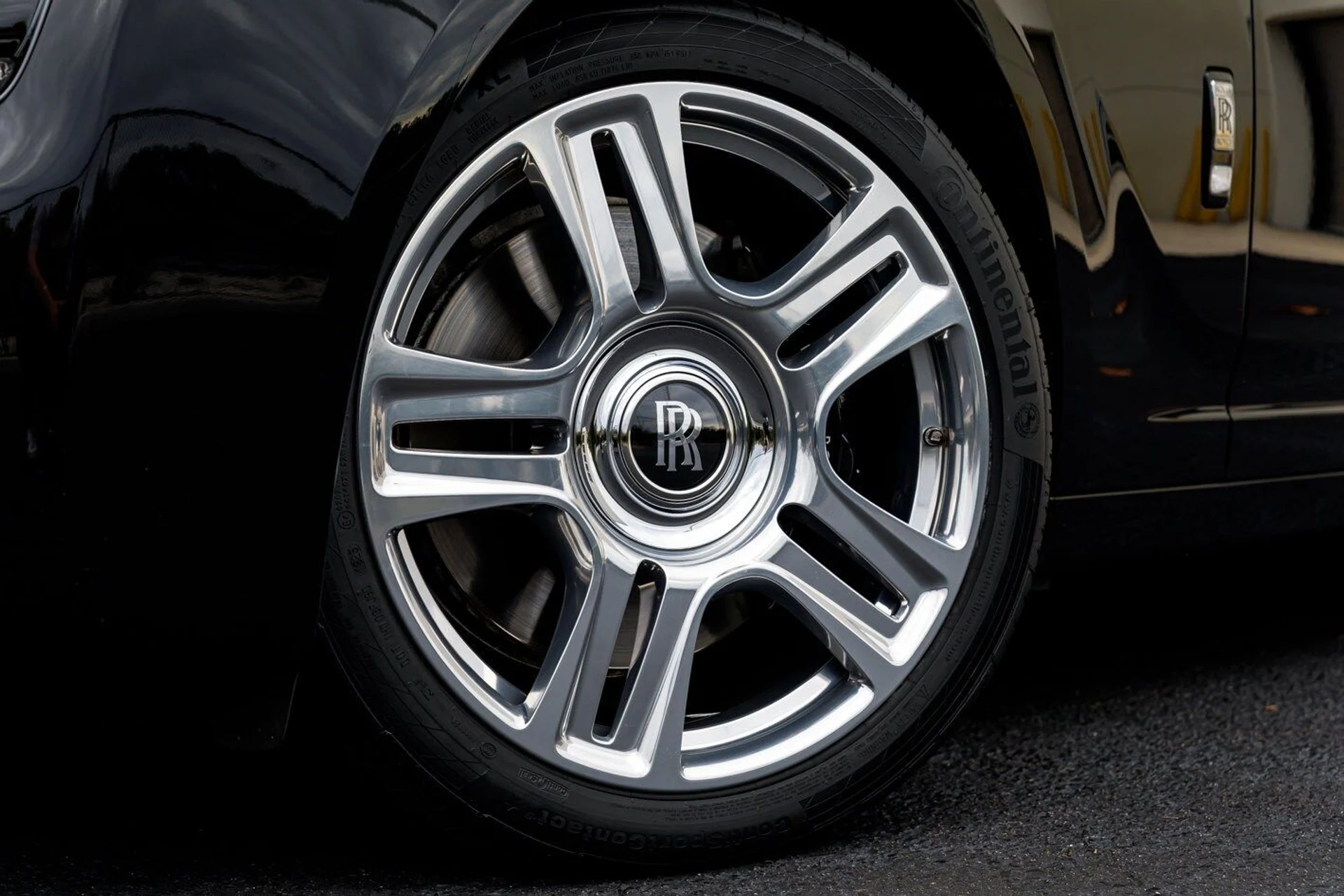 mph002_4218080121_822715074c1c2310d43ee13fb00bc795x_16433445cf