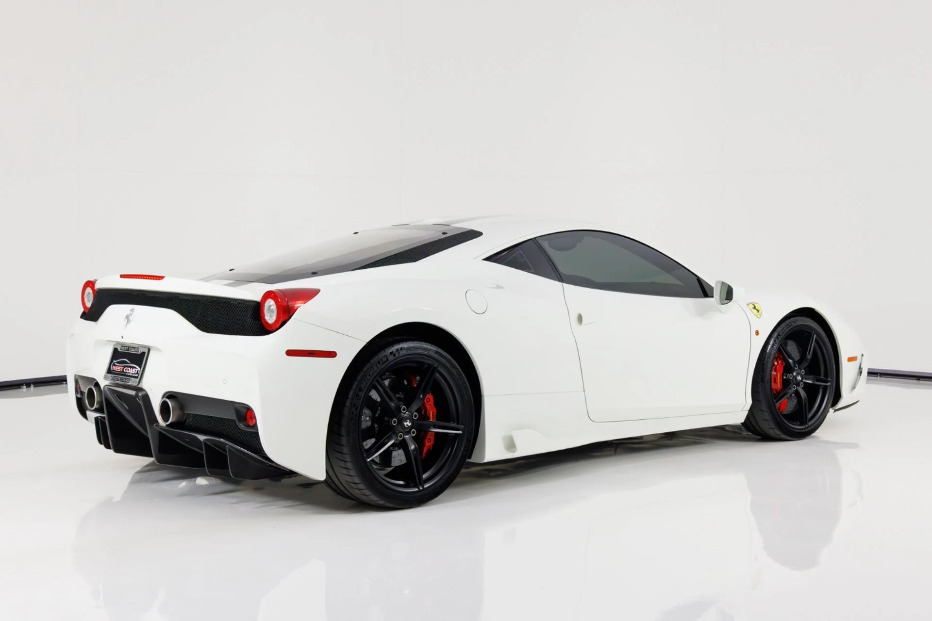 mph002_4222624335_Used_2014_Ferrari_458_Italia_Speciale_1773085137_b426d4ebda