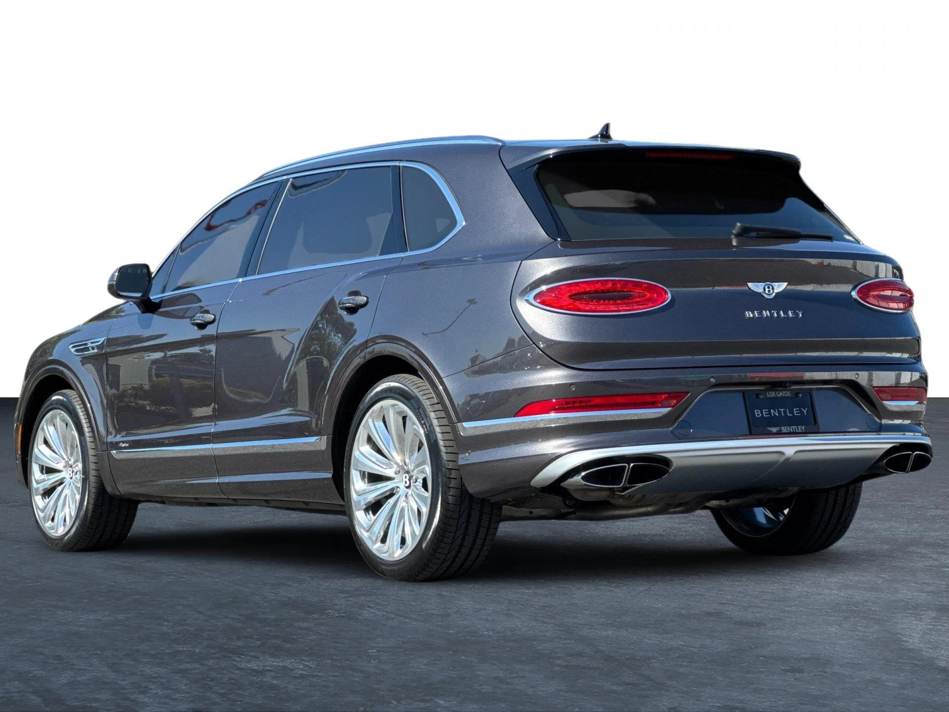 mph002_4229629_Used_2023_Bentley_Bentayga_EWB_Azure_1786613146_541c9b13ef