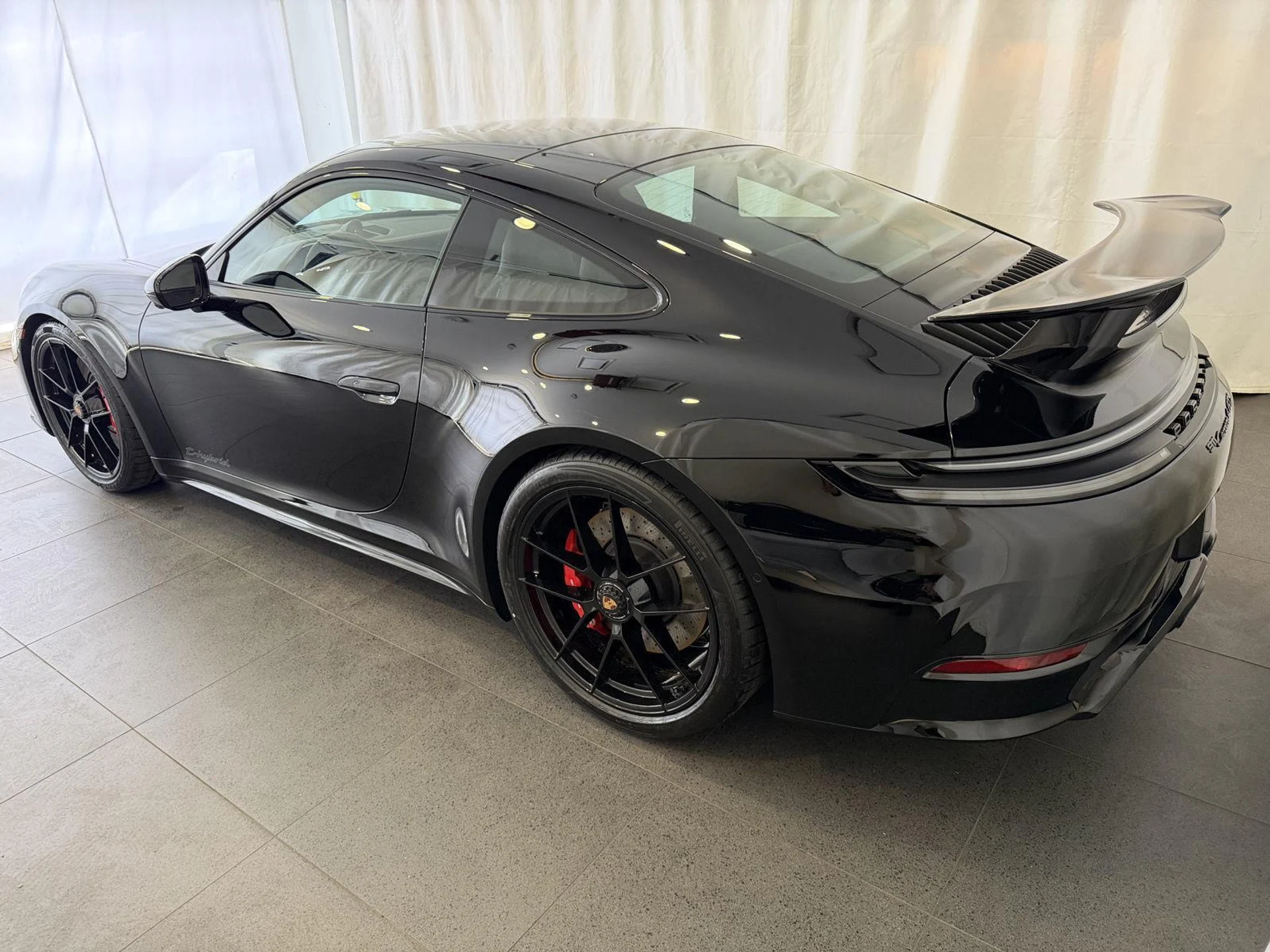 mph002_4232219484_4b0abb4d2dd0cd4162d9202a820ade50x_38062a5086