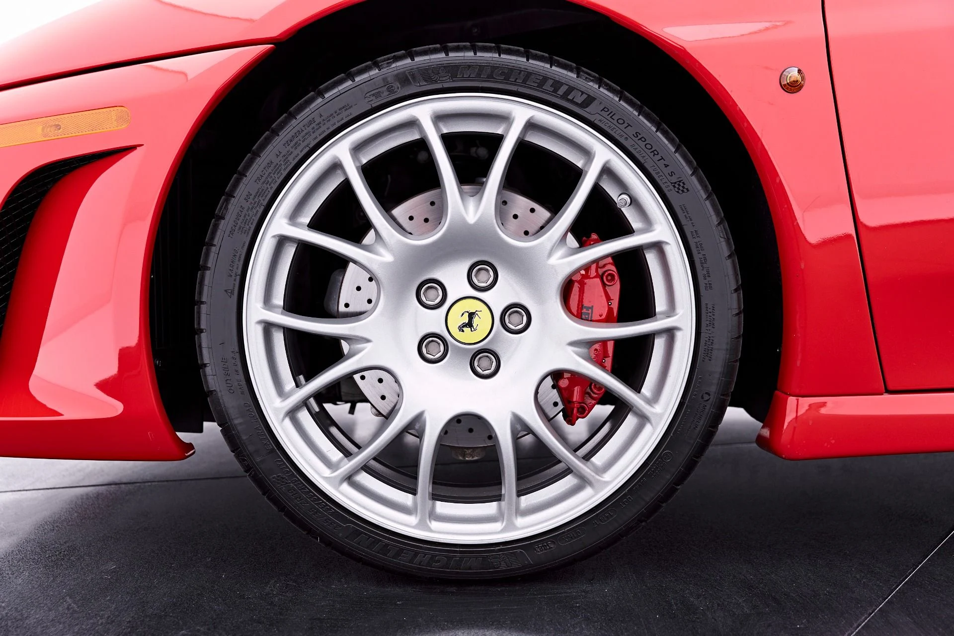 mph002_4235194560_Used_2006_Ferrari_F430_Berlinetta_1781025059_877c199bed